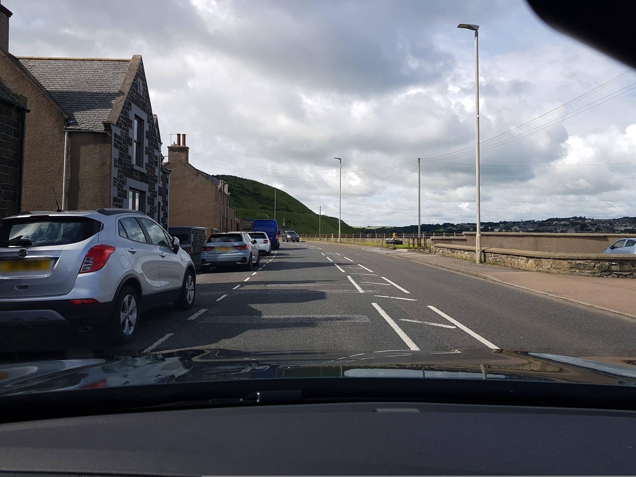 Street view near Deveron House Hotel, Macduff — © toho (CC BY-SA · Mapillary)