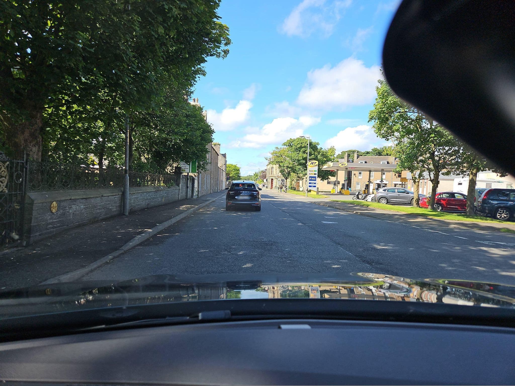 Street view near Queens Hotel, Wick — © toho (CC BY-SA · Mapillary)
