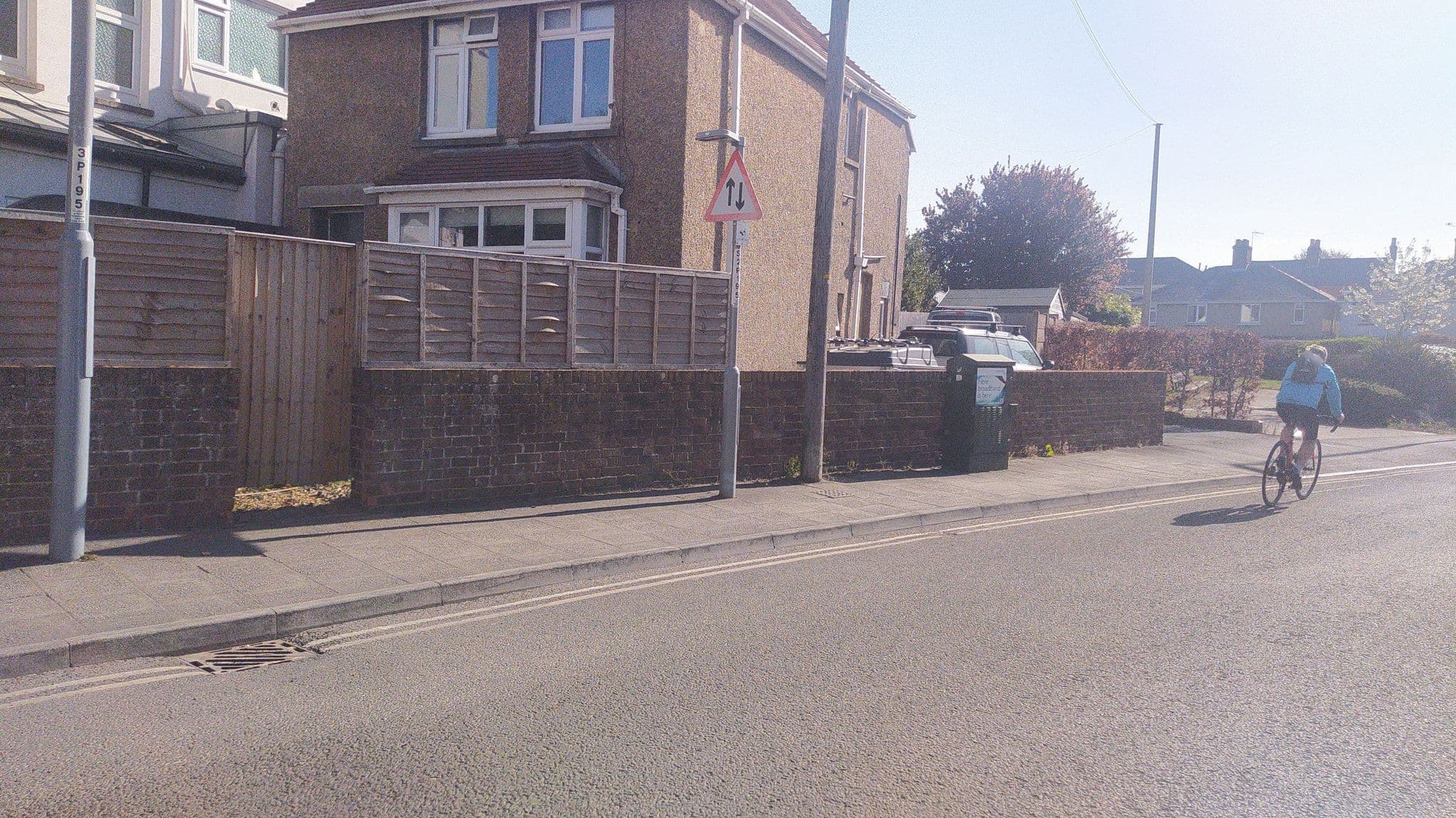 Street view near Gordon House, Wimborne Minster — © noid (CC BY-SA · Mapillary)