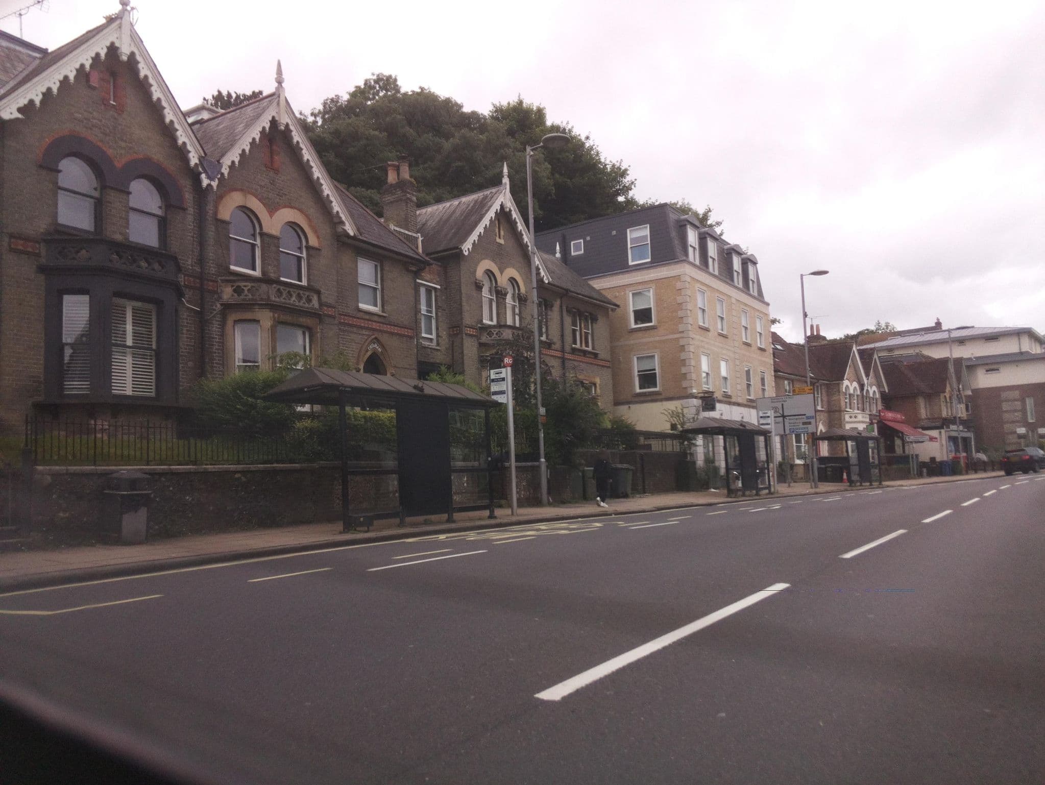 Street view near Saskia's Rooms, Winchester — © southglos (CC BY-SA · Mapillary)