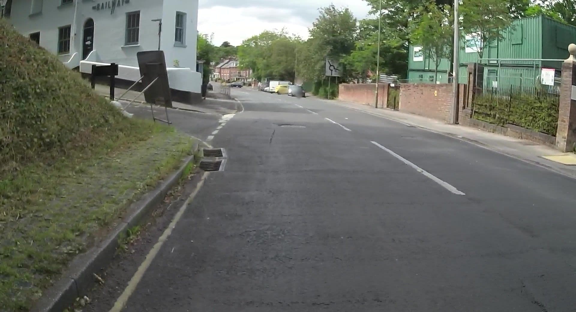 Street view near The Railway Inn, Winchester — © jpennycook (CC BY-SA · Mapillary)