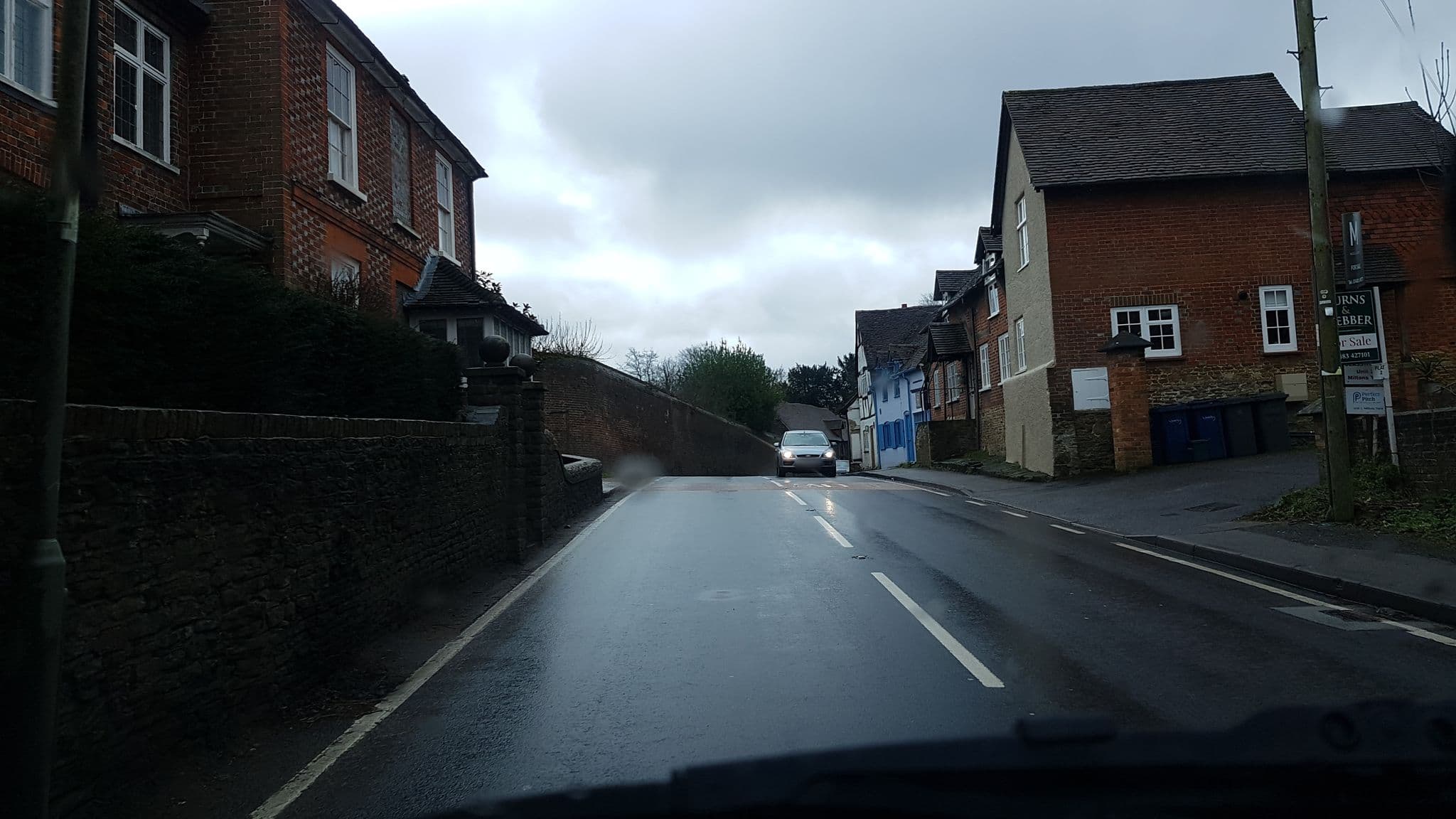 Street view near The Sorting Office, Witley — © richardc (CC BY-SA · Mapillary)