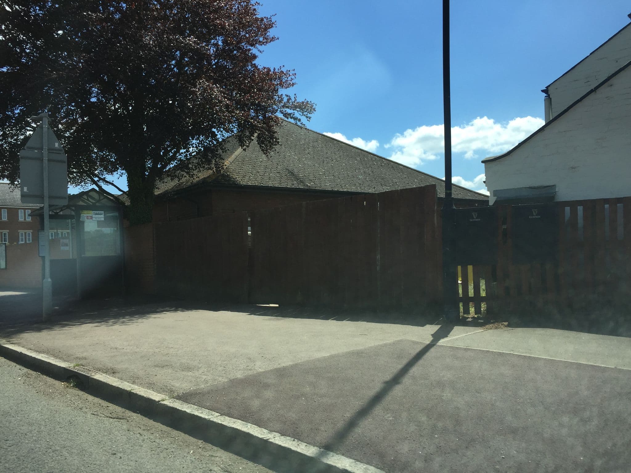 Street view near The Station Tavern, Woburn Sands — © southglos (CC BY-SA · Mapillary)