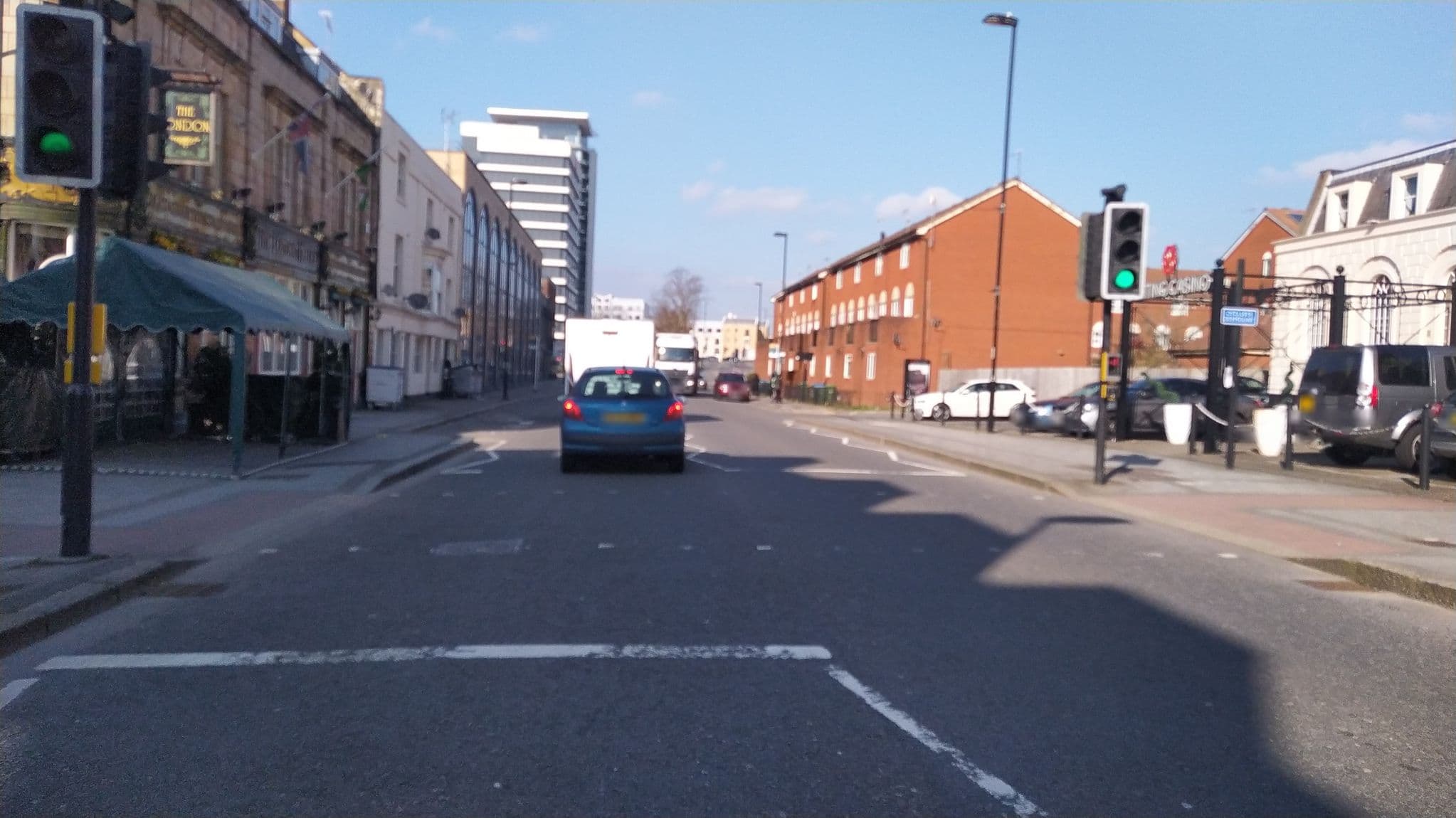 Street view near London Hotel, Southampton — © noid (CC BY-SA · Mapillary)