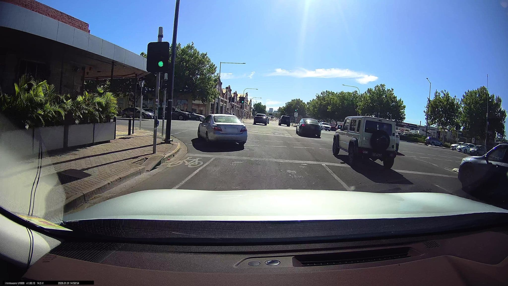 Street view near Franzons Hilton Hotel Pty Ltd, Mile End — © maxim752 (CC BY-SA · Mapillary)