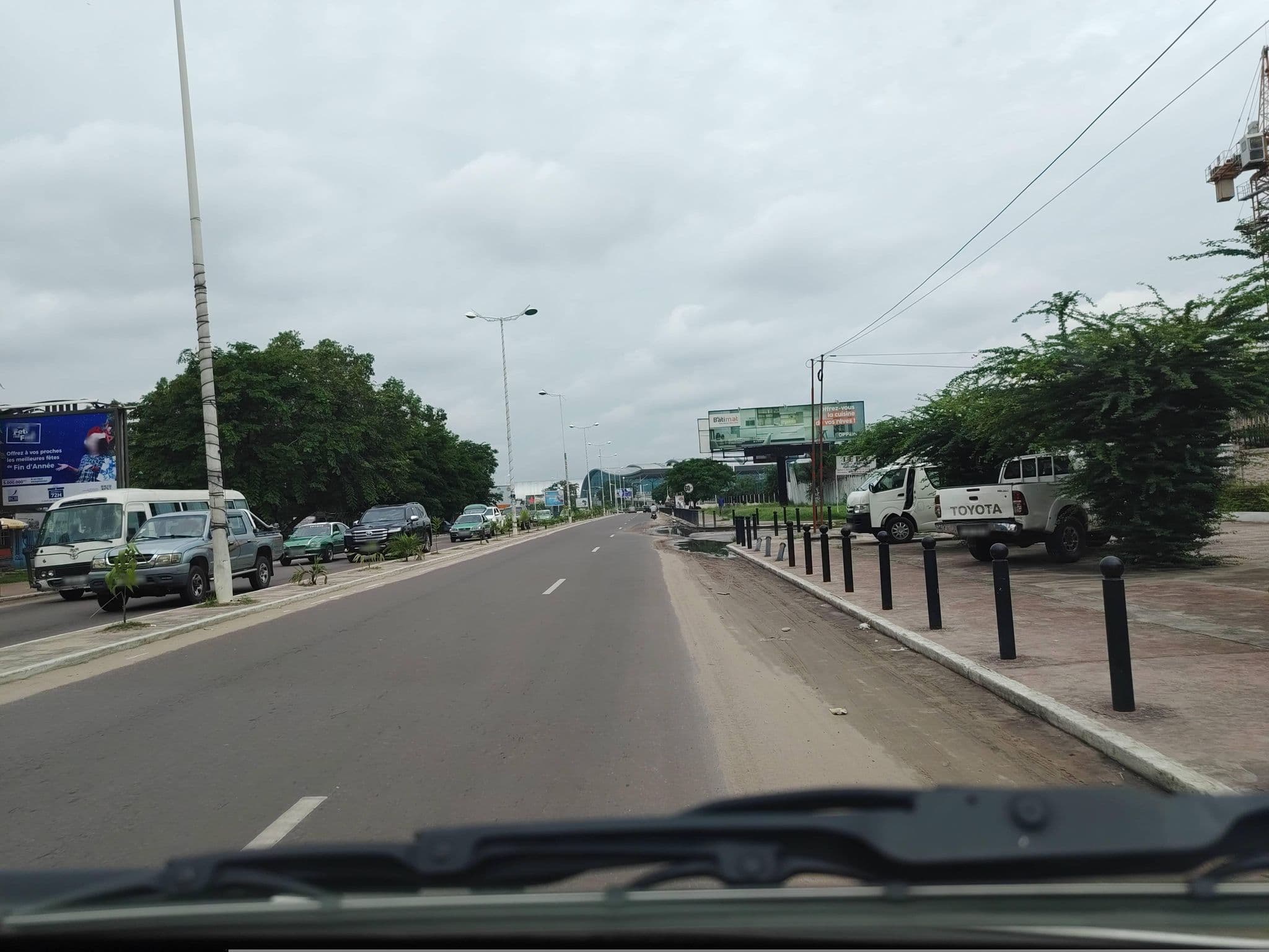 Street view near Hôtel de l'Aéroport, Brazzaville — © orlanto (CC BY-SA · Mapillary)