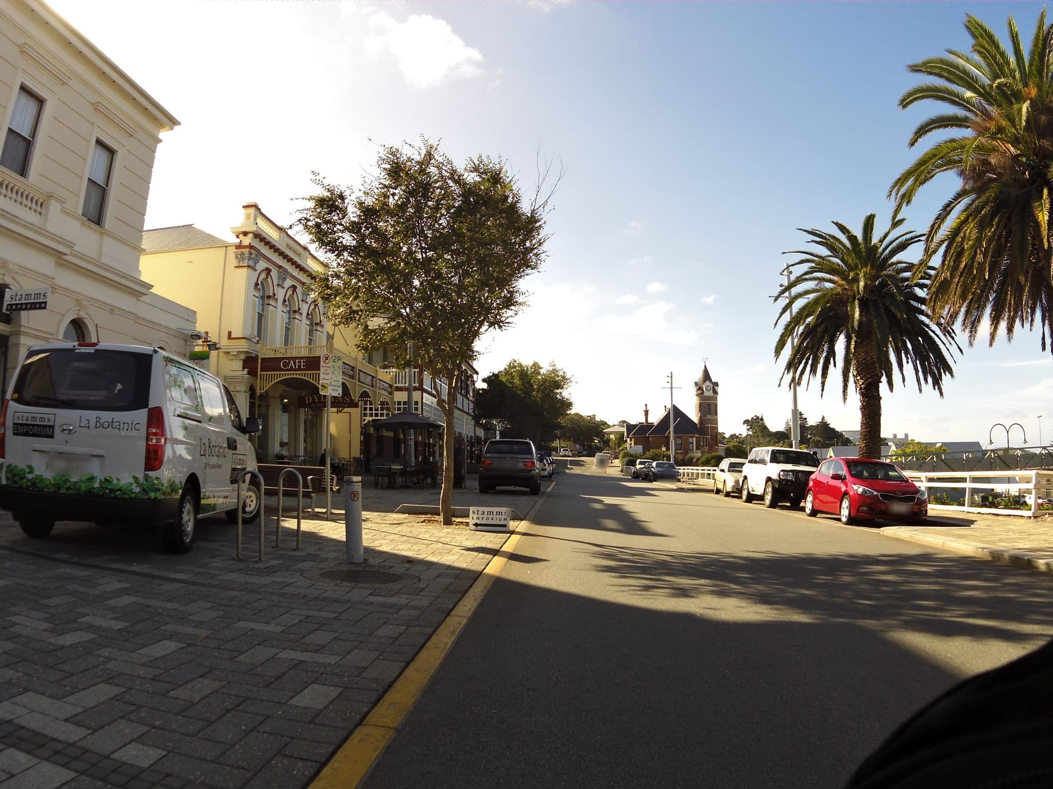 Street view near Albany Foreshore Guest House, Albany — © skillsy (CC BY-SA · Mapillary)
