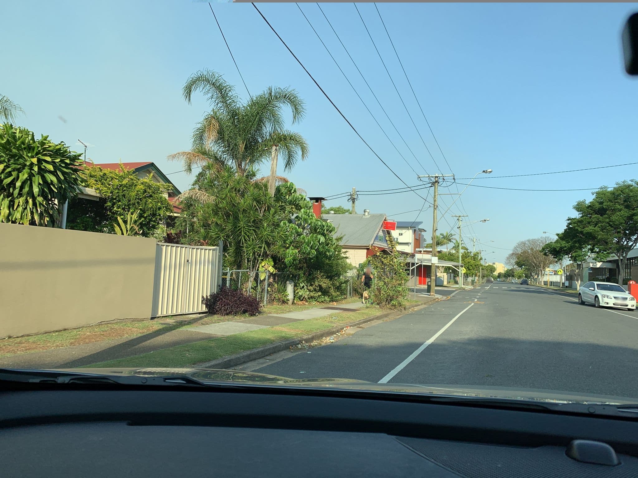 Street view near Best Western Airport 85 Motel, Hendra — © hamish (CC BY-SA · Mapillary)