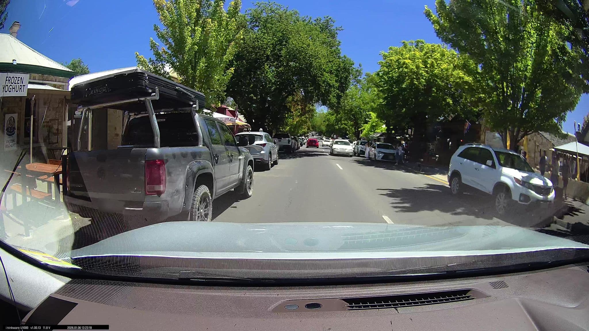 Street view near Reisen Hotel, Hahndorf — © maxim752 (CC BY-SA · Mapillary)