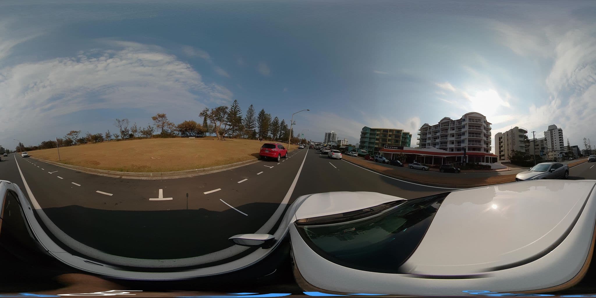 Street view near Aquarius Resort, Alexandra Headland — © LukeCWalton (CC BY-SA · Mapillary)