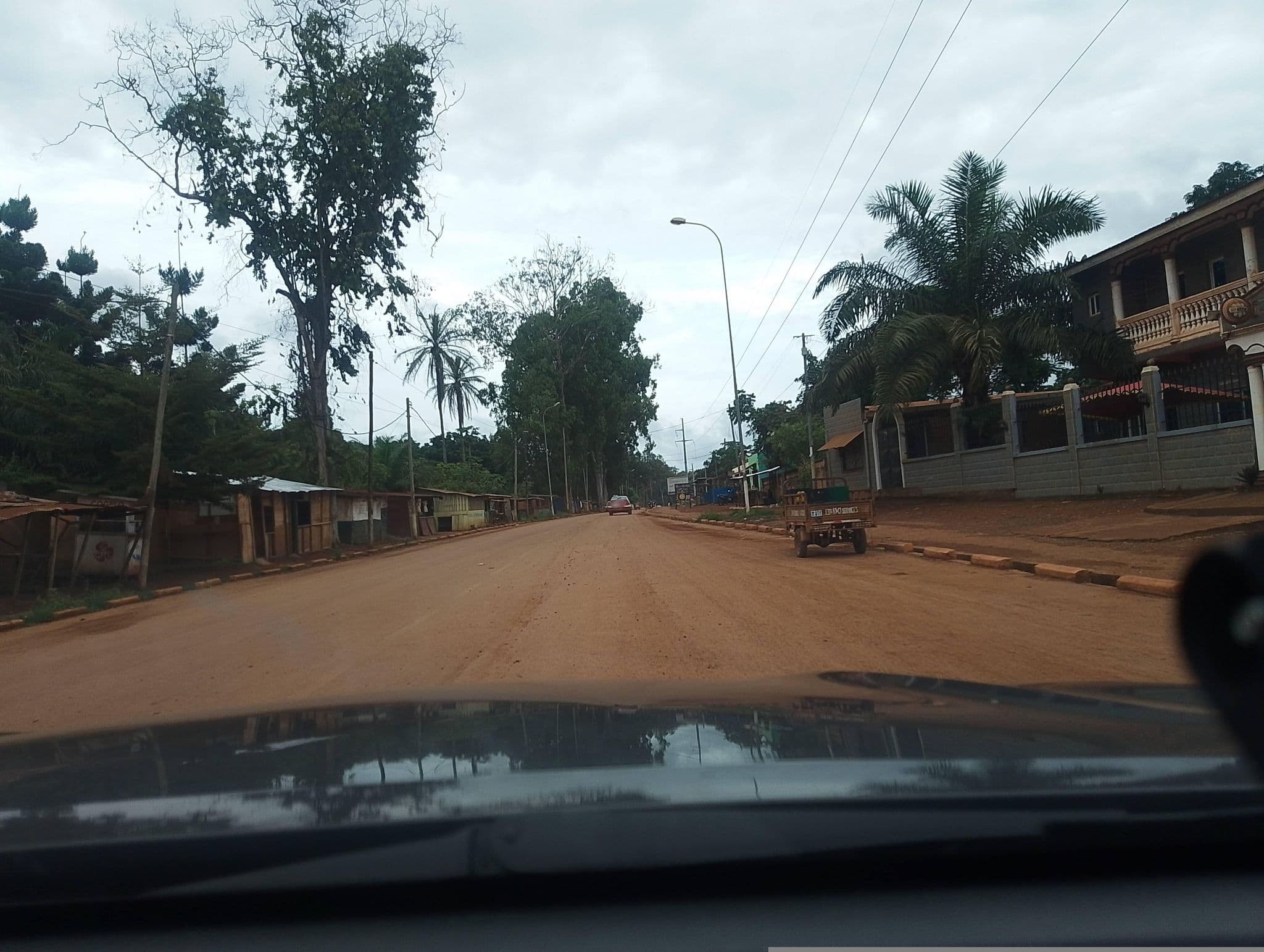 Street view near Foula Palace, Dolisie — © Ange23 (CC BY-SA · Mapillary)