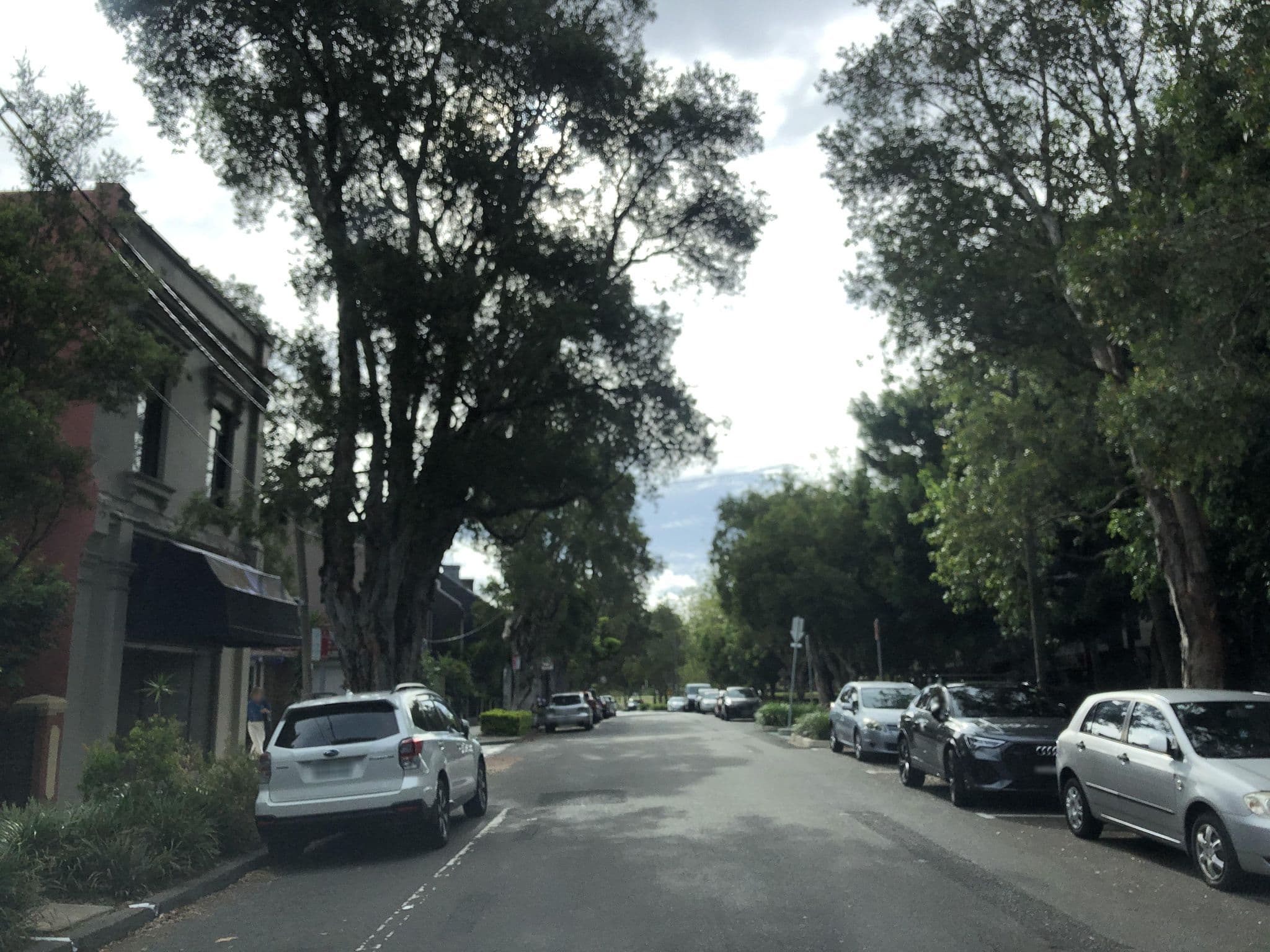Street view near Camelia Grove Hotel, Alexandria — © jlstudio (CC BY-SA · Mapillary)