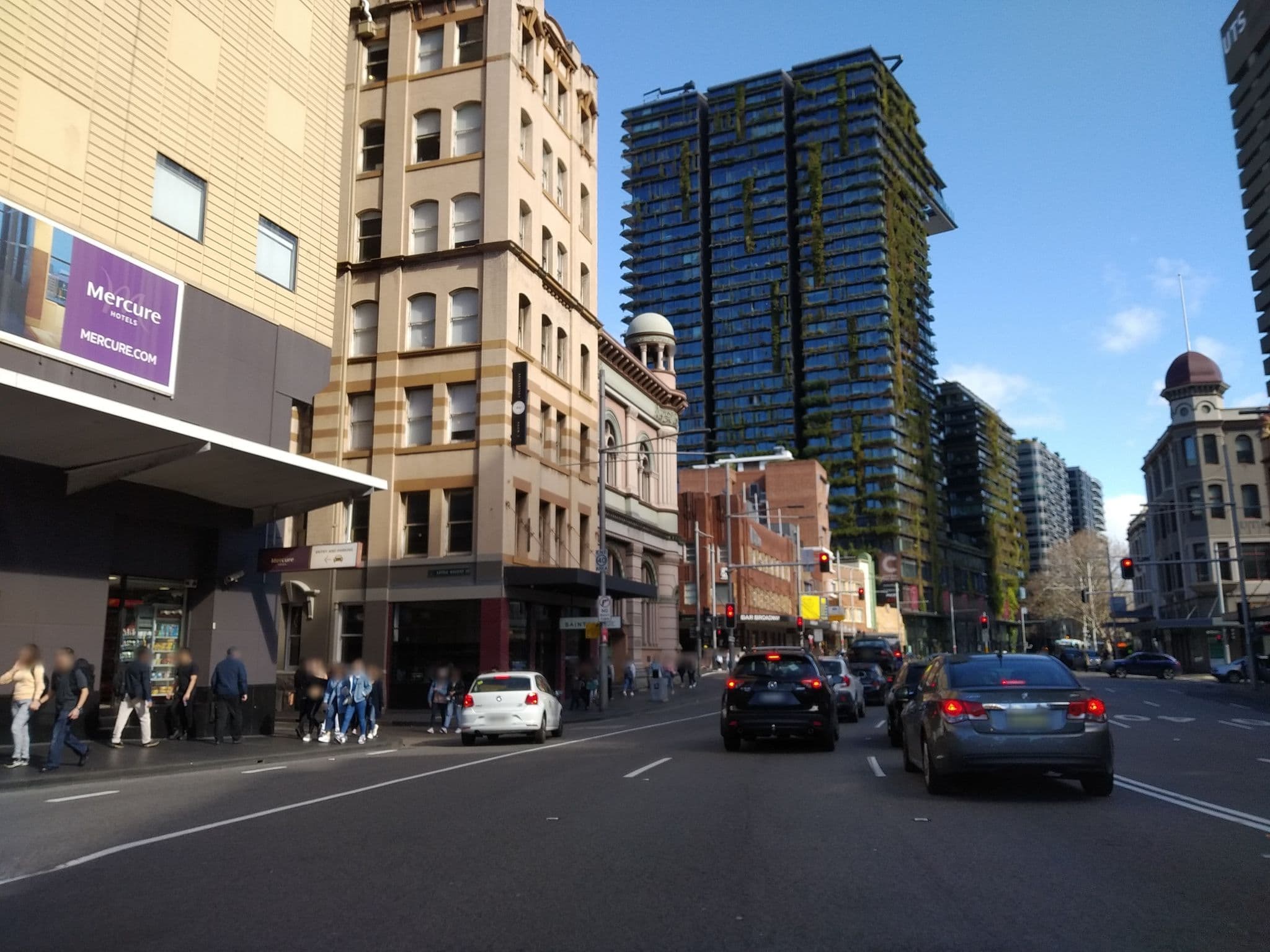 Street view near Mercure Sydney, Chippendale — © ortho_is_hot (CC BY-SA · Mapillary)