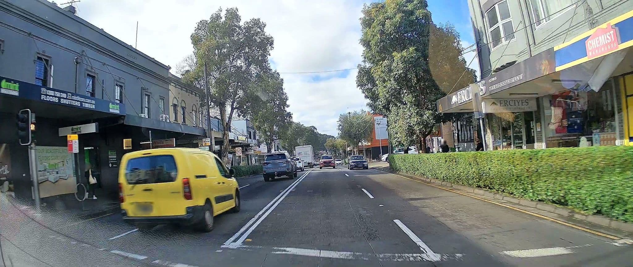 Street view near Crown Hotel Surry Hills, Redfern — © maxim752 (CC BY-SA · Mapillary)