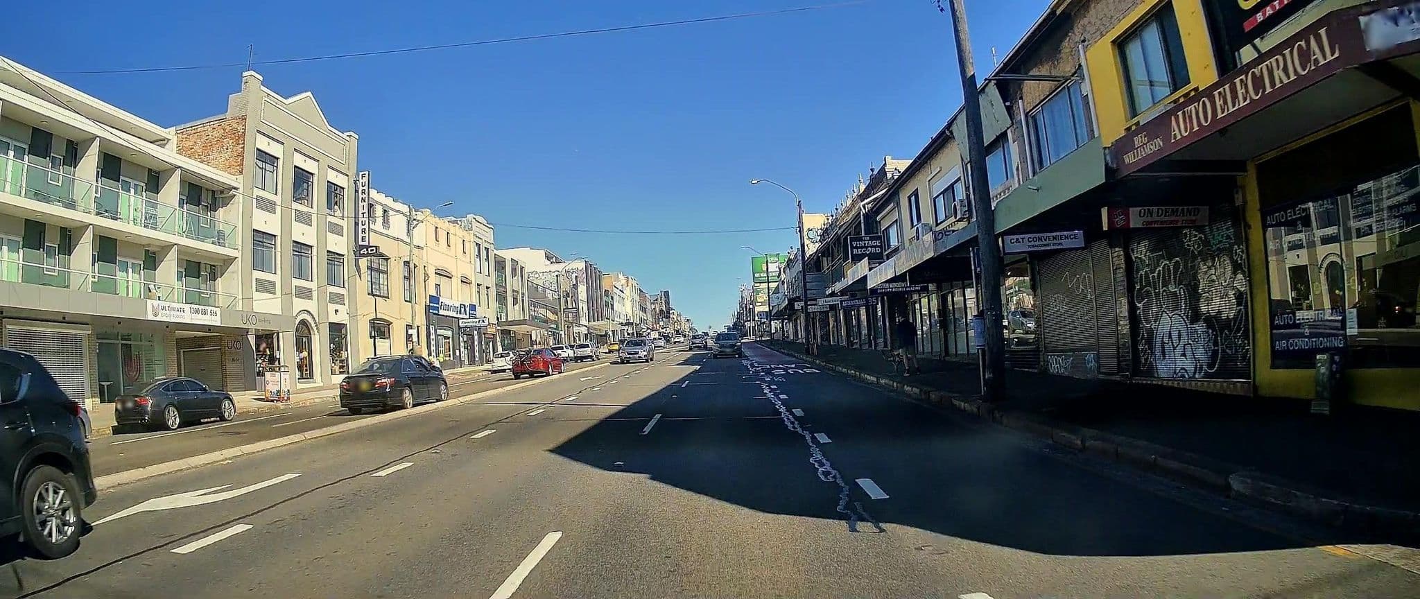 Street view near The Annandale Hotel, Camperdown — © maxim752 (CC BY-SA · Mapillary)