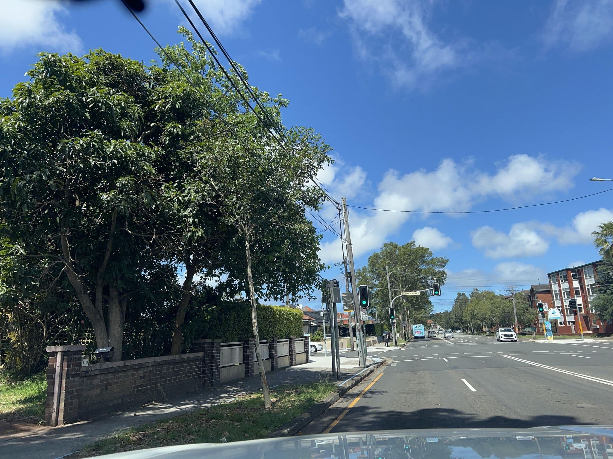 Street view near Lakes Hotel, Eastlakes — © jlstudio (CC BY-SA · Mapillary)