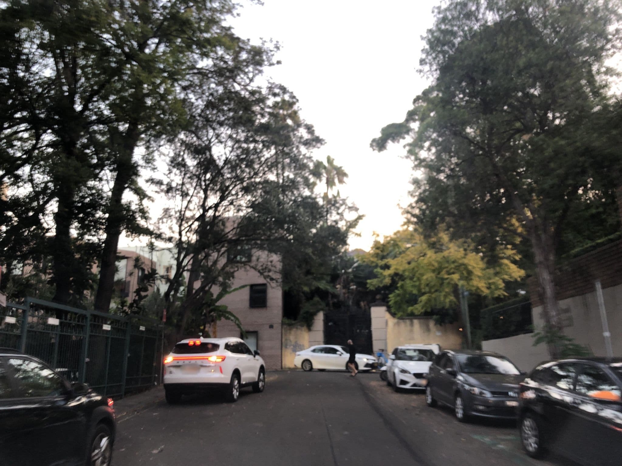 Street view near HPI HOTELS, Darlinghurst — © jlstudio (CC BY-SA · Mapillary)