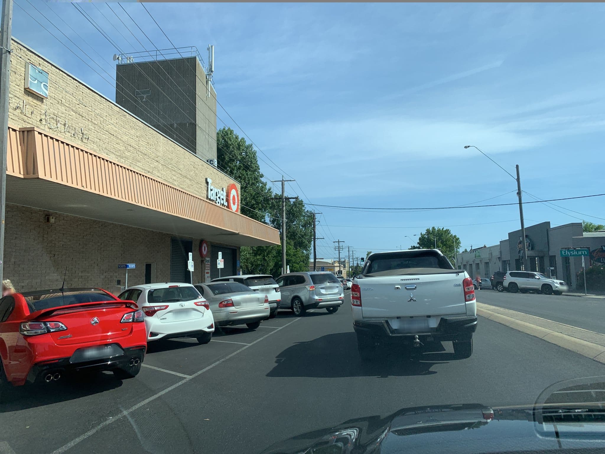 Street view near Oscar's Hotel & Cafe Bar, Ballarat Central — © pierce (CC BY-SA · Mapillary)
