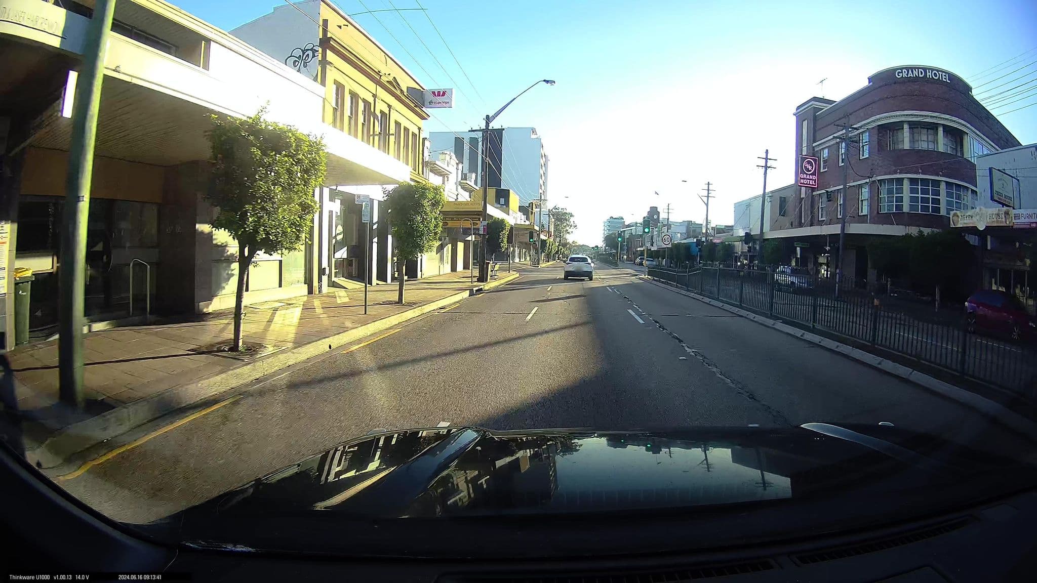 Street view near Grand Hotel Rockdale, Rockdale — © maxim752 (CC BY-SA · Mapillary)