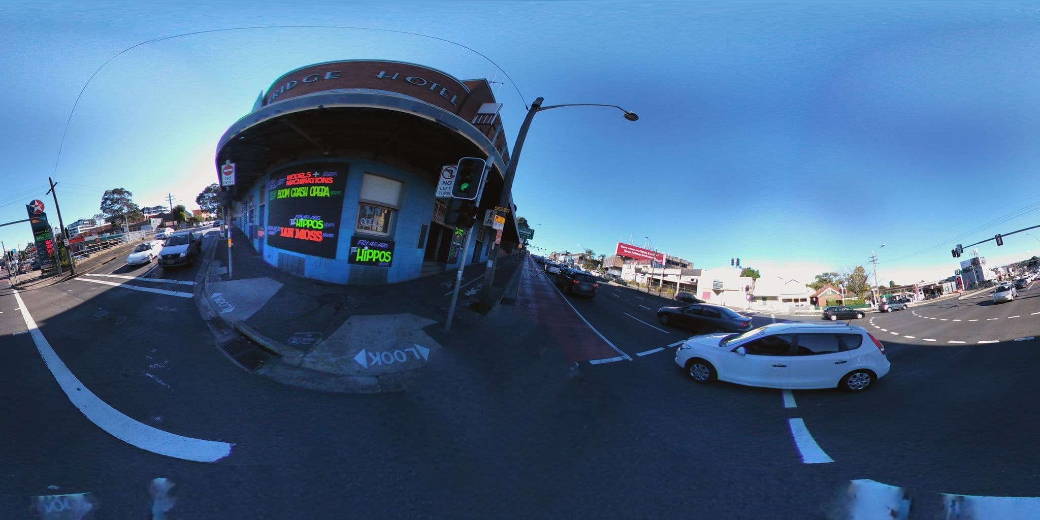 Street view near The Bridge Hotel, Rozelle — © aharvey (CC BY-SA · Mapillary)