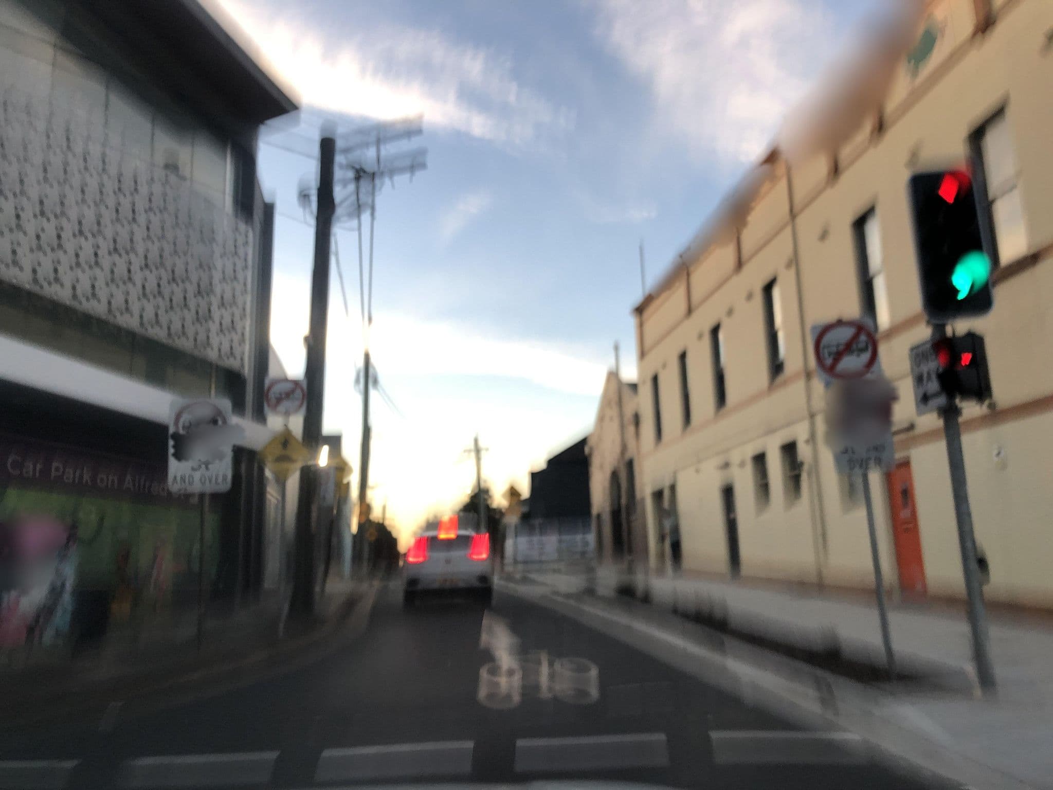 Street view near Oscar Hotel, Saint Peters — © jlstudio (CC BY-SA · Mapillary)
