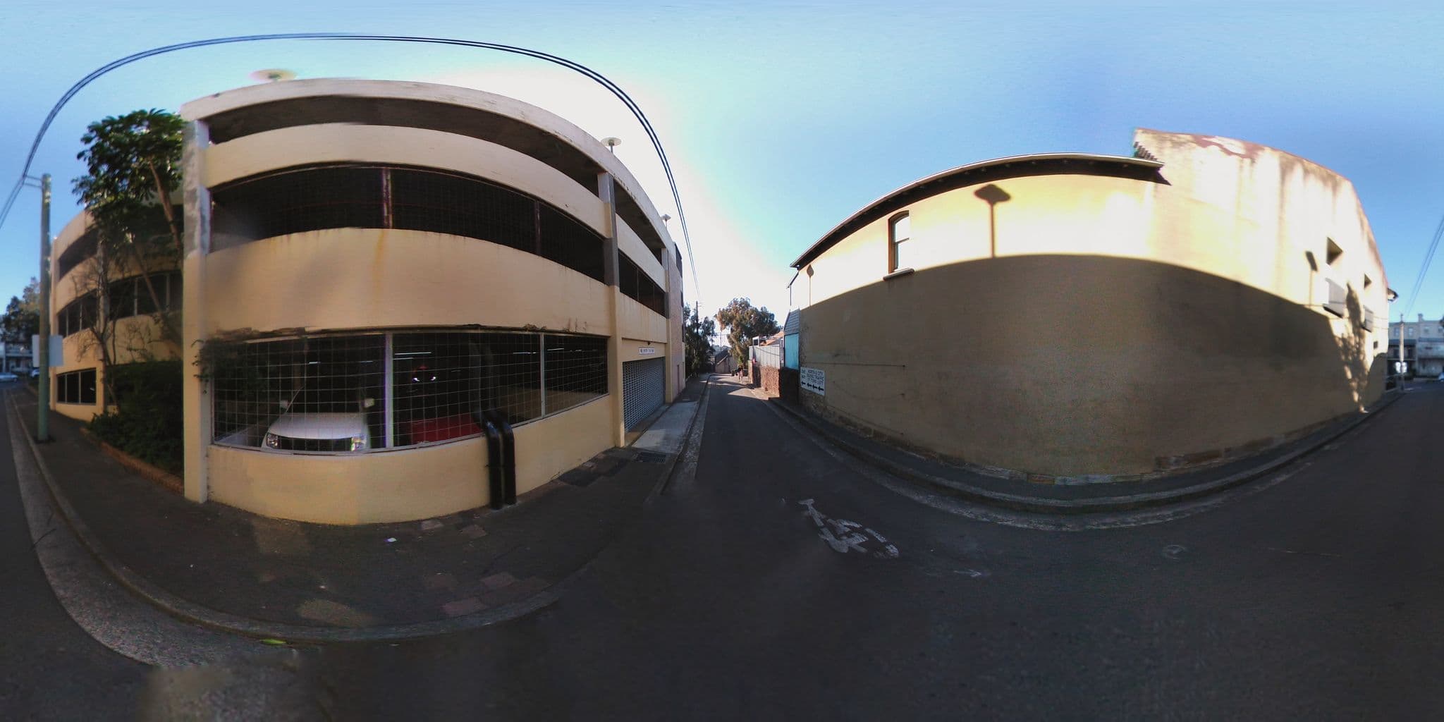 Street view near View Sydney, North Sydney — © aharvey (CC BY-SA · Mapillary)