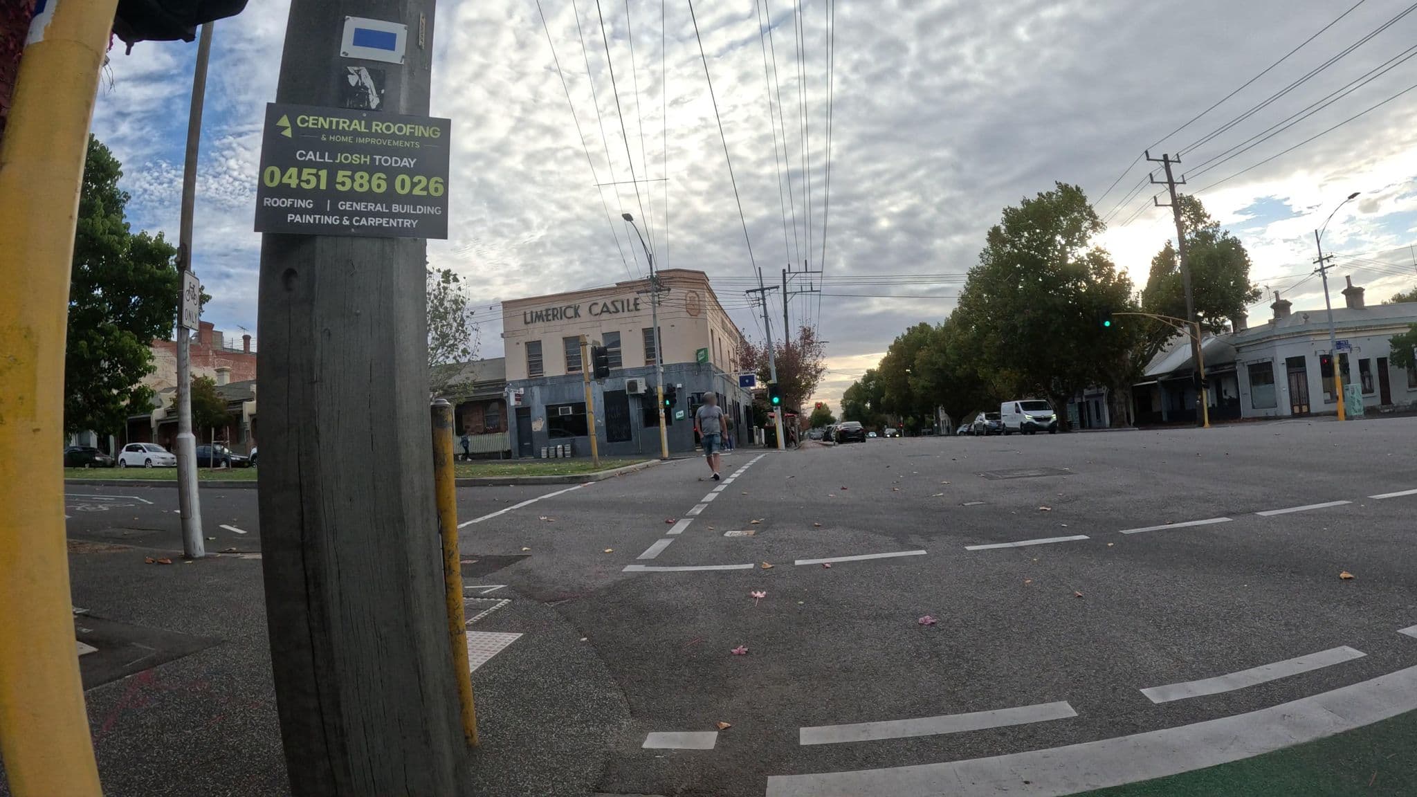 Street view near Limerick Castle Hotel, North Melbourne — © GreenLines (CC BY-SA · Mapillary)