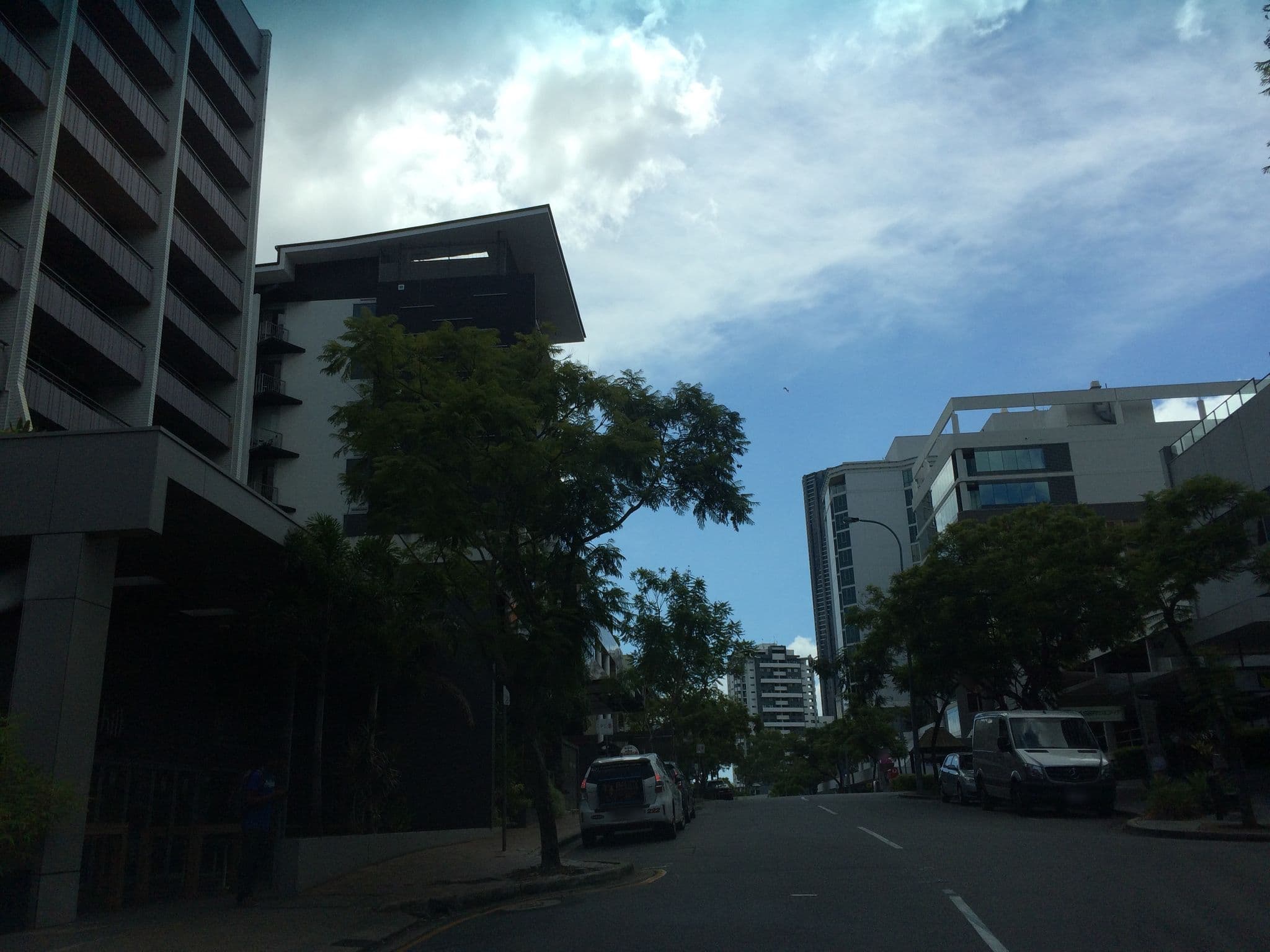 Street view near Punthill Apartment Hotels | Spring Hill, Spring Hill — © hoylen (CC BY-SA · Mapillary)