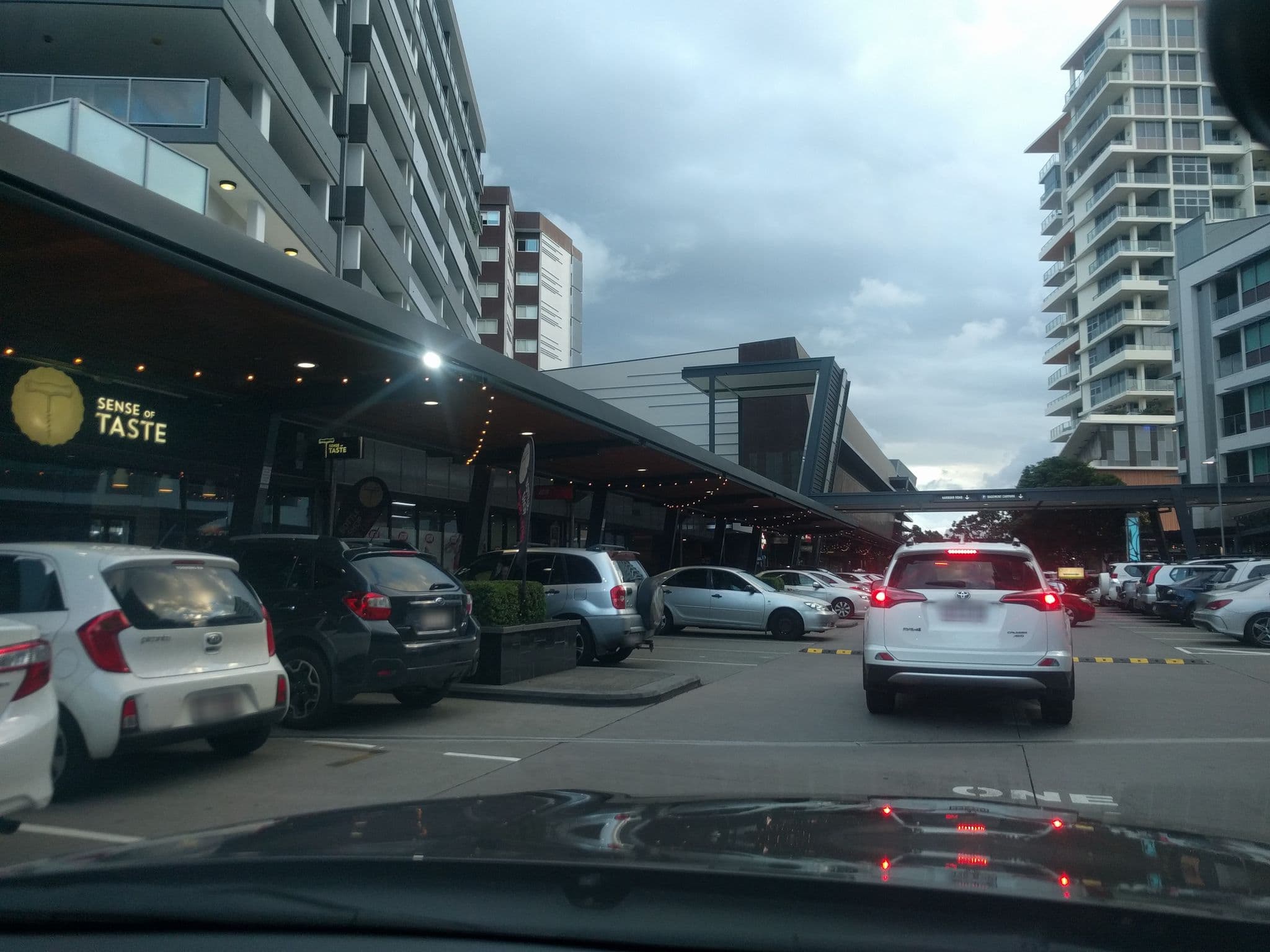 Street view near Lux 2BR Apt, 5 Stars Hotel, Pool, Gym, 10 min CBD, Ascot — © davidbdean (CC BY-SA · Mapillary)