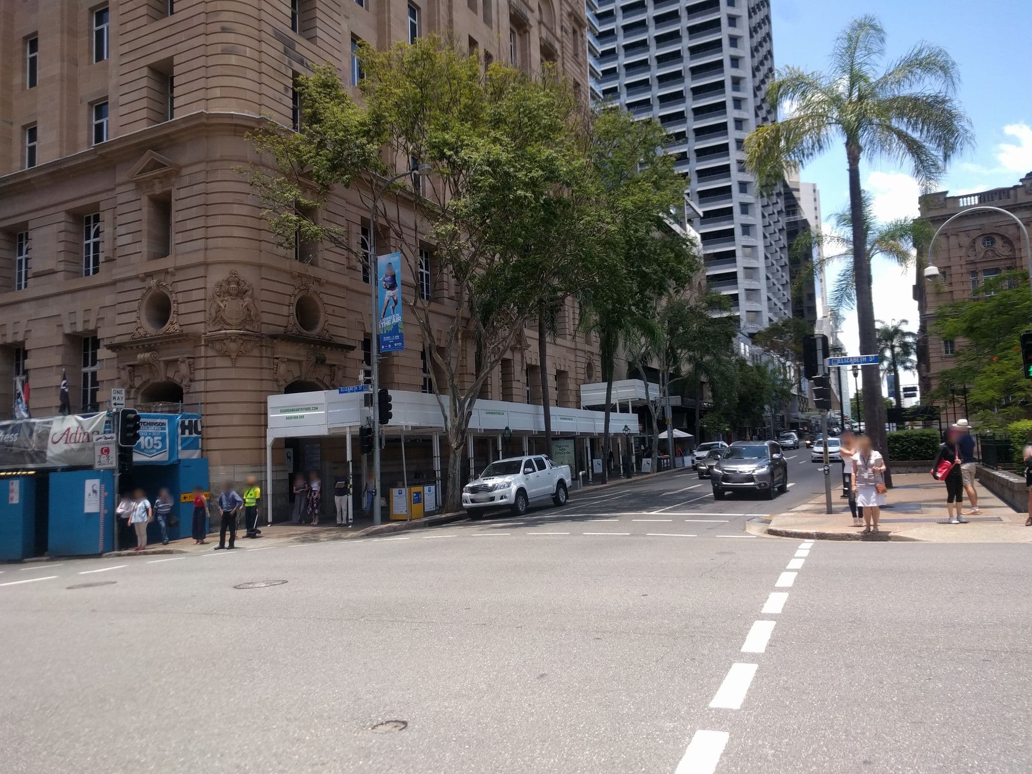 Street view near ibis Styles Brisbane Elizabeth Street, Brisbane central business district — © davidbdean (CC BY-SA · Mapillary)