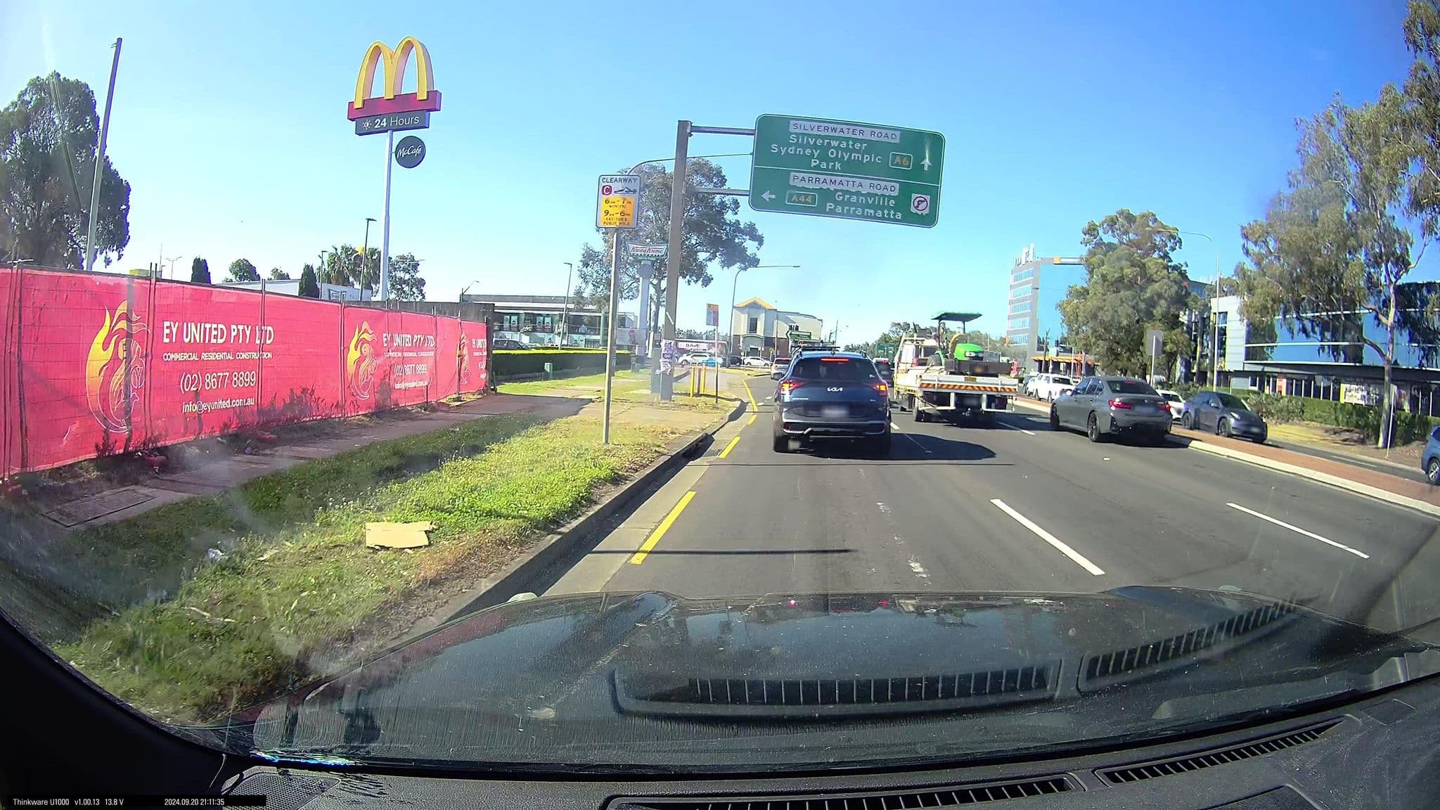 Street view near Auburn Studio, Auburn — © maxim752 (CC BY-SA · Mapillary)