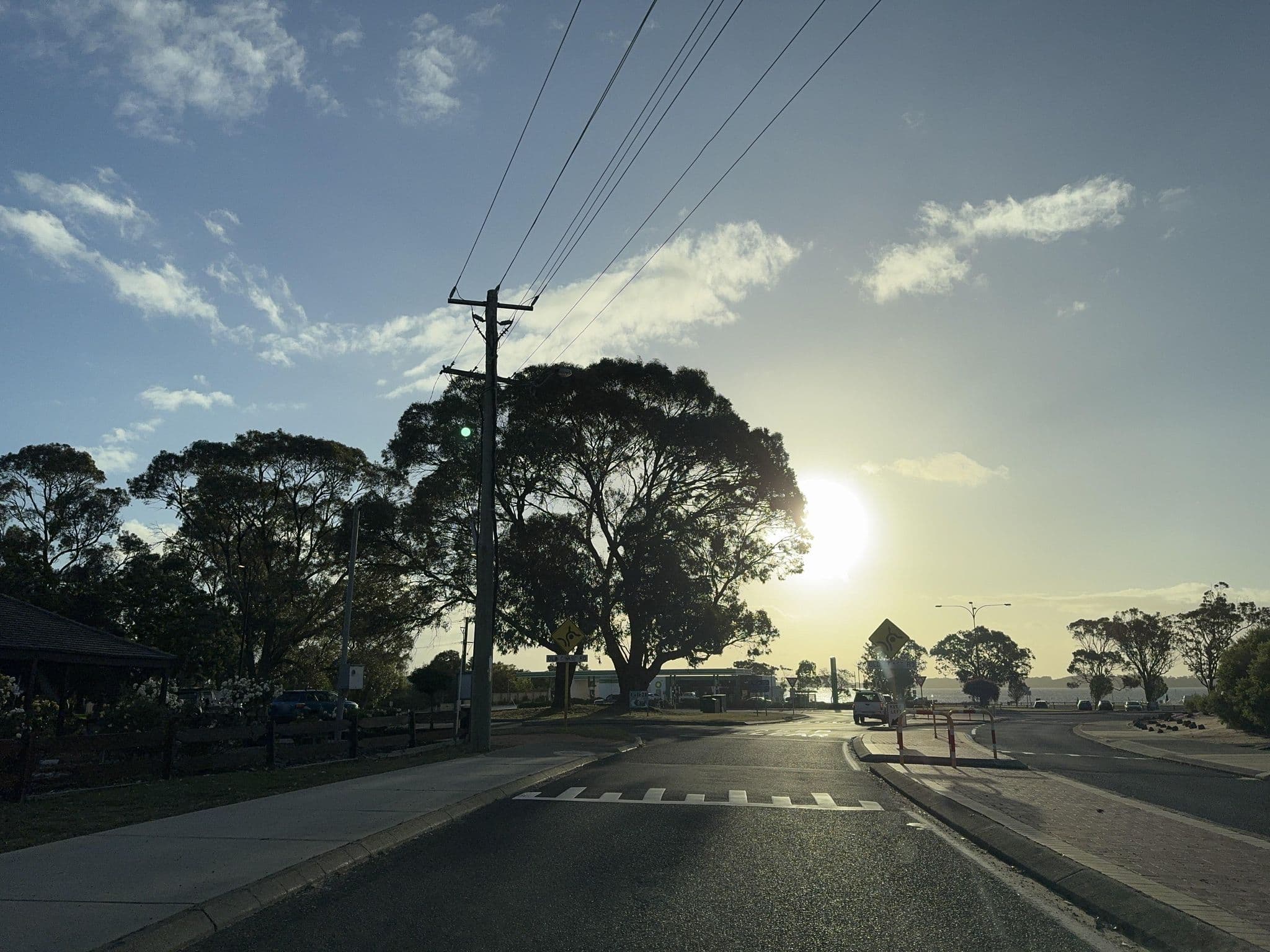 Street view near Henton Cottage, Australind — © wa_wheatbelt (CC BY-SA · Mapillary)