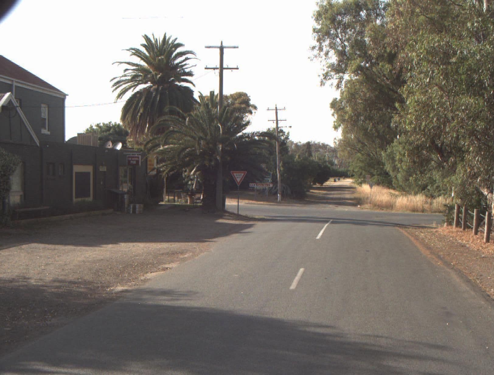 Street view near Imperial Hotel Avenel, Avenel — © vicroads (CC BY-SA · Mapillary)