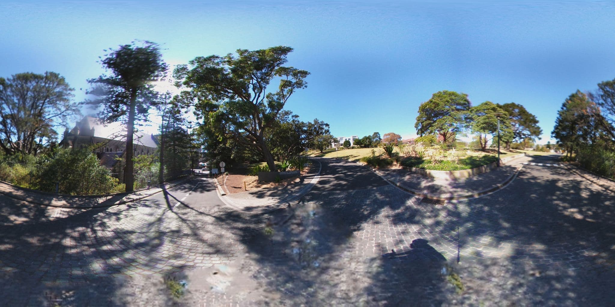 Street view near Association of Australian Hotel Schools, Manly — © aharvey (CC BY-SA · Mapillary)