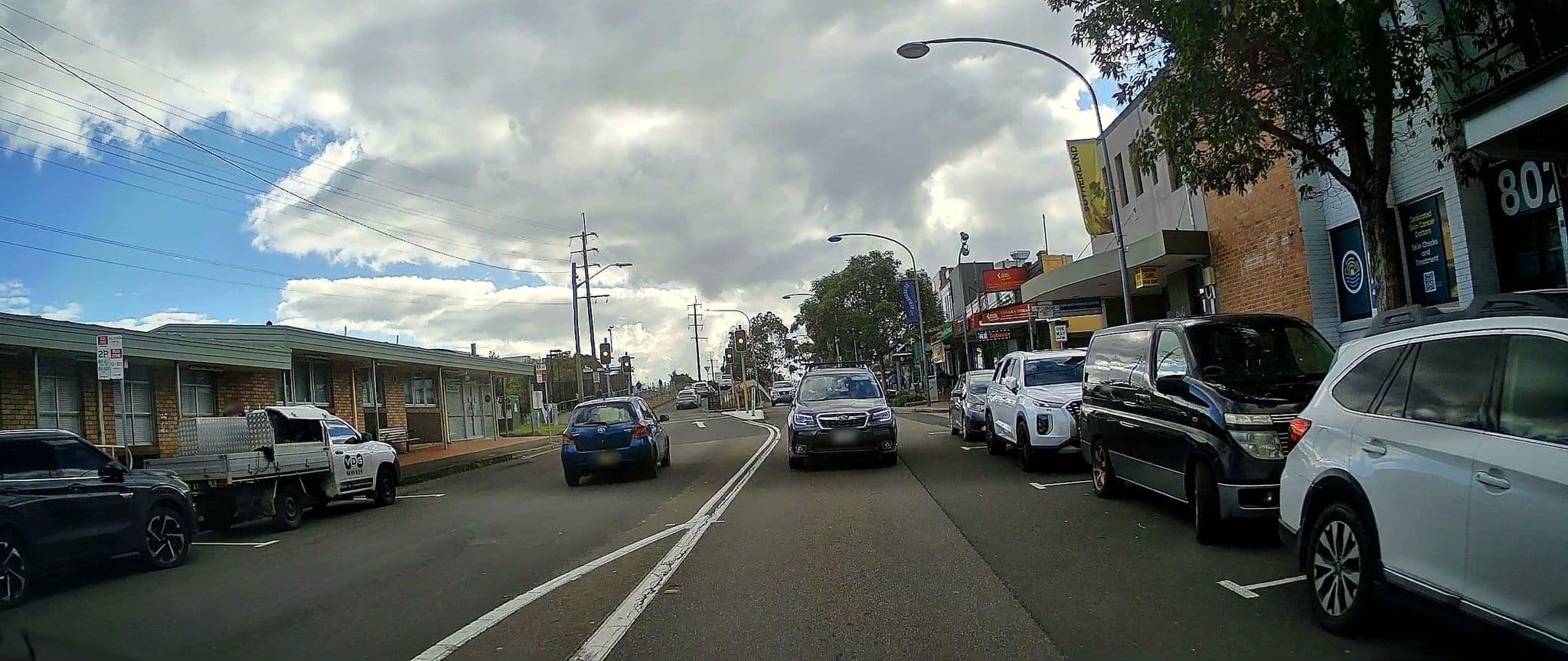 Street view near Boyles Sutherland Hotel, Sutherland — © maxim752 (CC BY-SA · Mapillary)