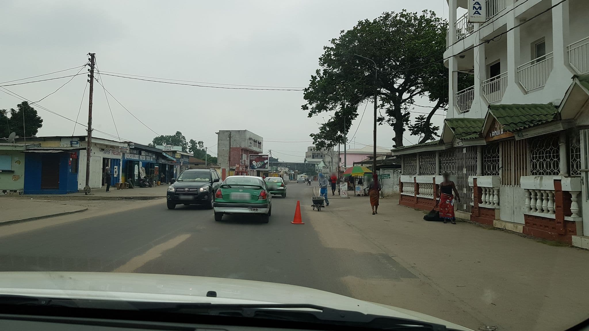 Street view near HÔTEL PAMA, Brazzaville — © xdu (CC BY-SA · Mapillary)
