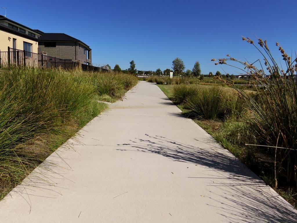 Street view near Stunning Lake view New home - Entire Place, Beaconsfield — © mander (CC BY-SA · Mapillary)