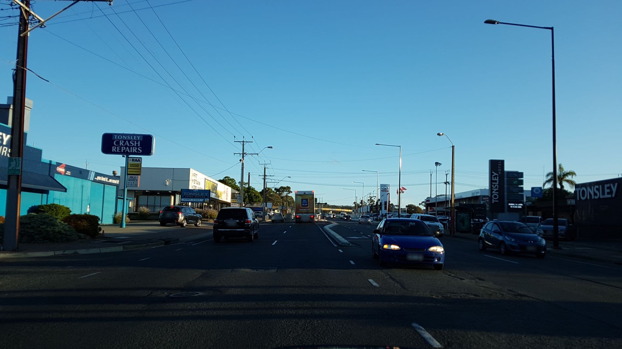 Street view near Tonsley Hotel - Executive Suite with Spa Bath - Adults Only, St Marys — © didz (CC BY-SA · Mapillary)
