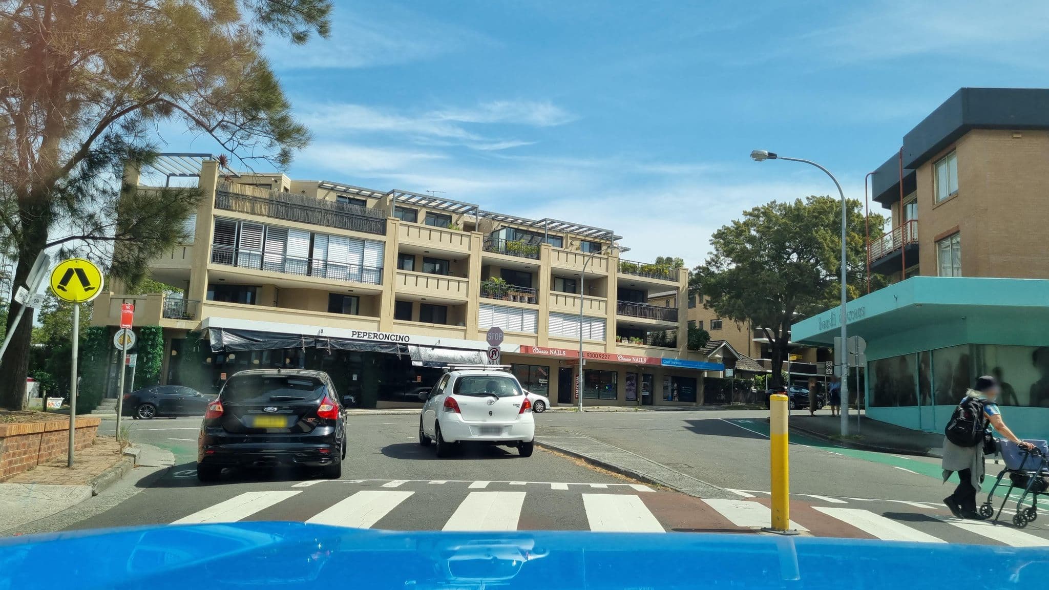 Street view near The Blue Hotel Bondi, Bondi Beach — © ortho_is_hot (CC BY-SA · Mapillary)