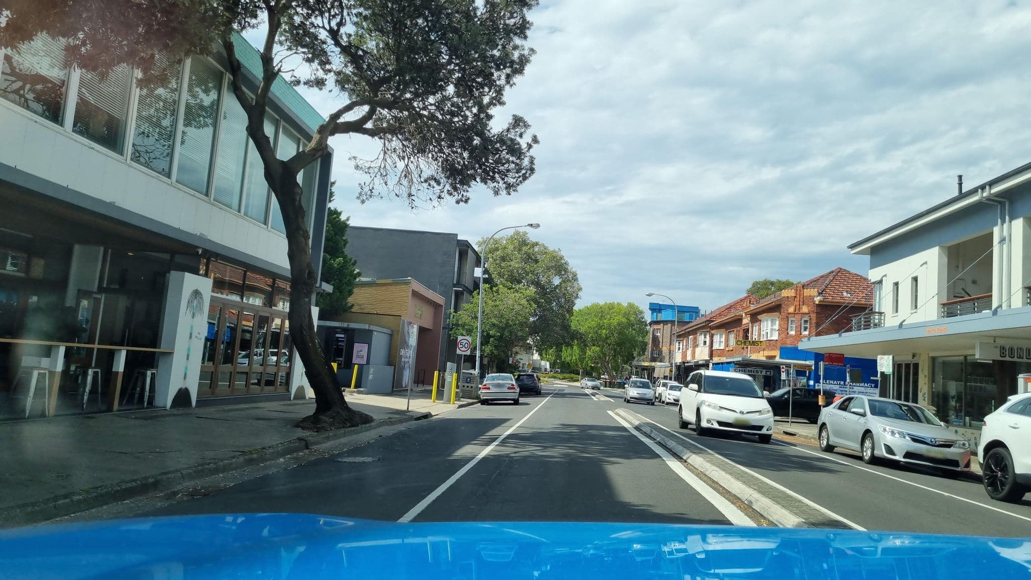Street view near Beach Road Hotel, Bondi Beach — © ortho_is_hot (CC BY-SA · Mapillary)