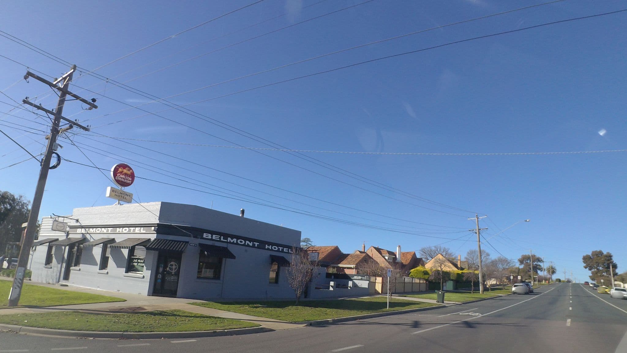 Street view near Belmont Hotel Bendigo, Bendigo — © mander (CC BY-SA · Mapillary)