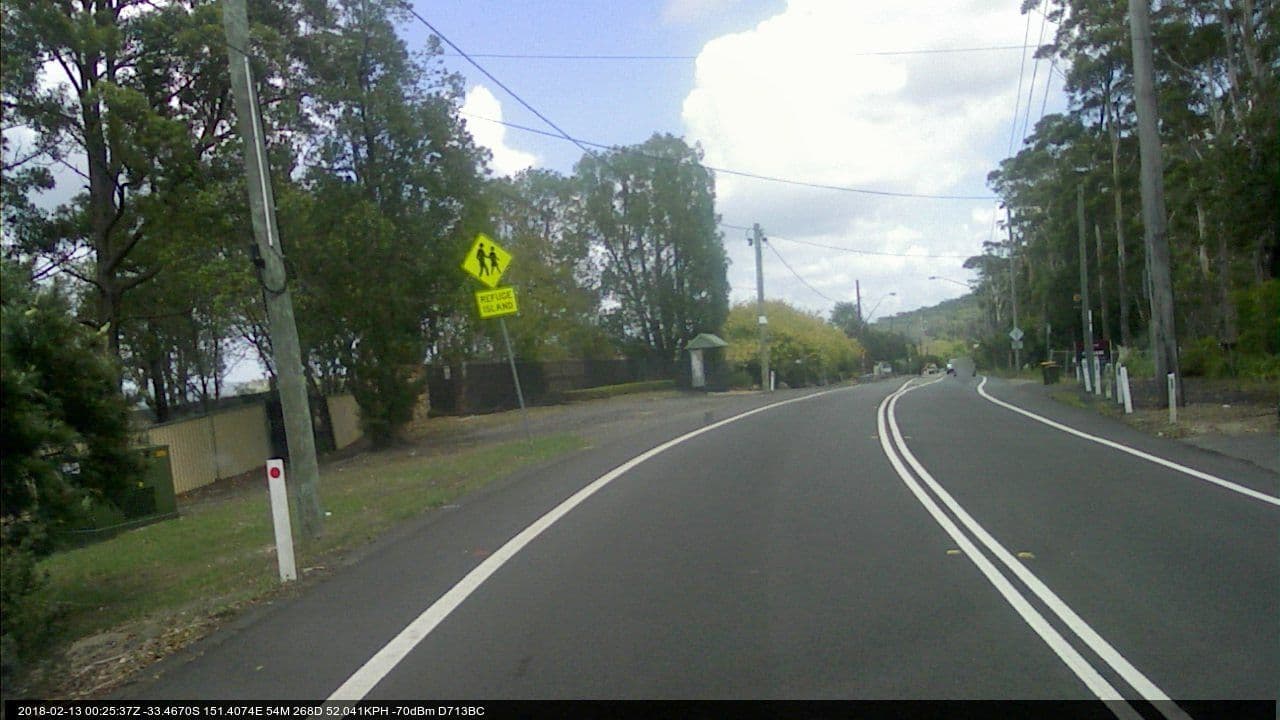 Street view near Green View Retreat, Avoca Beach — © bob3bob3 (CC BY-SA · Mapillary)