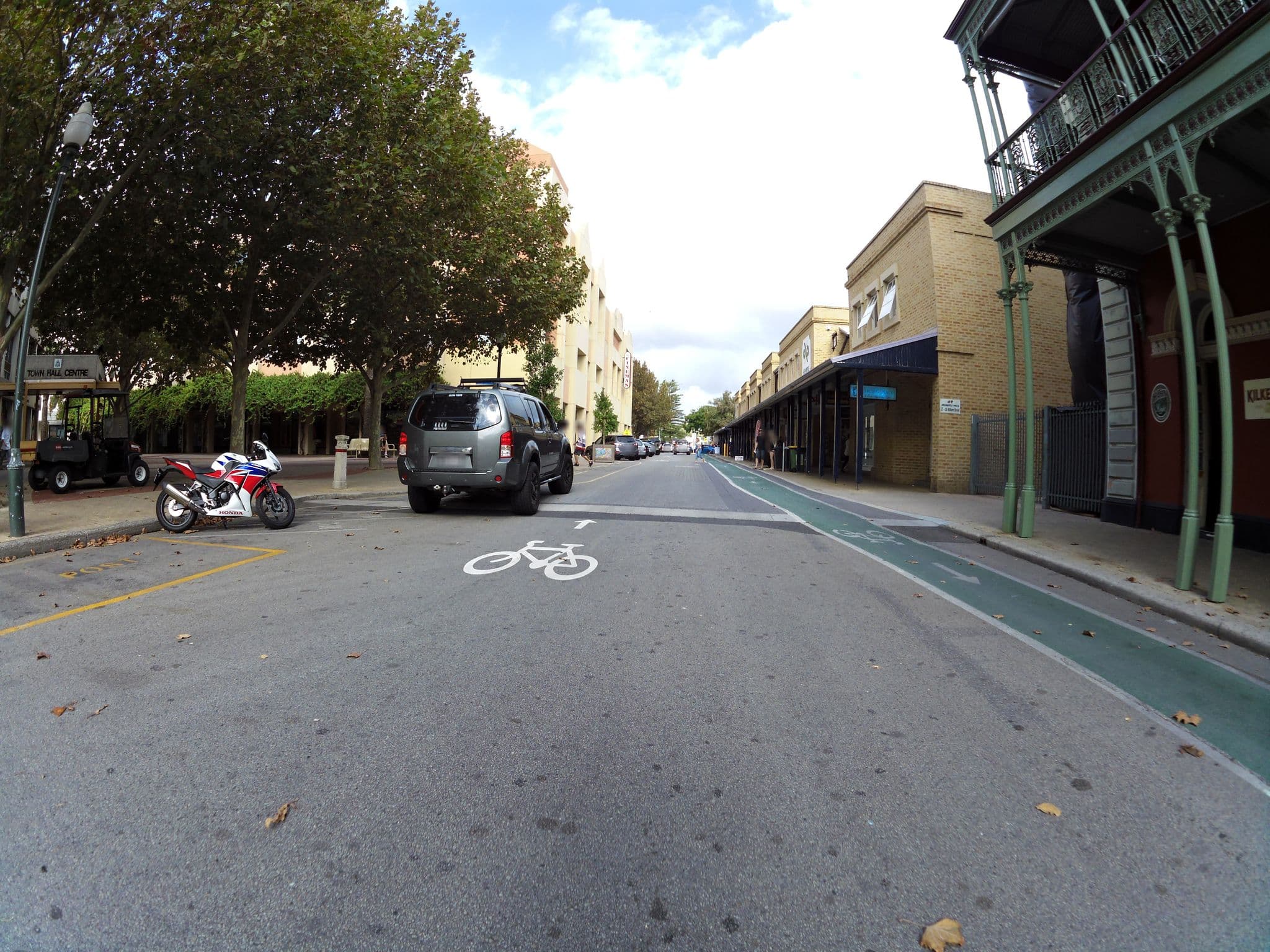 Street view near Federal Hotel, Fremantle — © kimbalc (CC BY-SA · Mapillary)