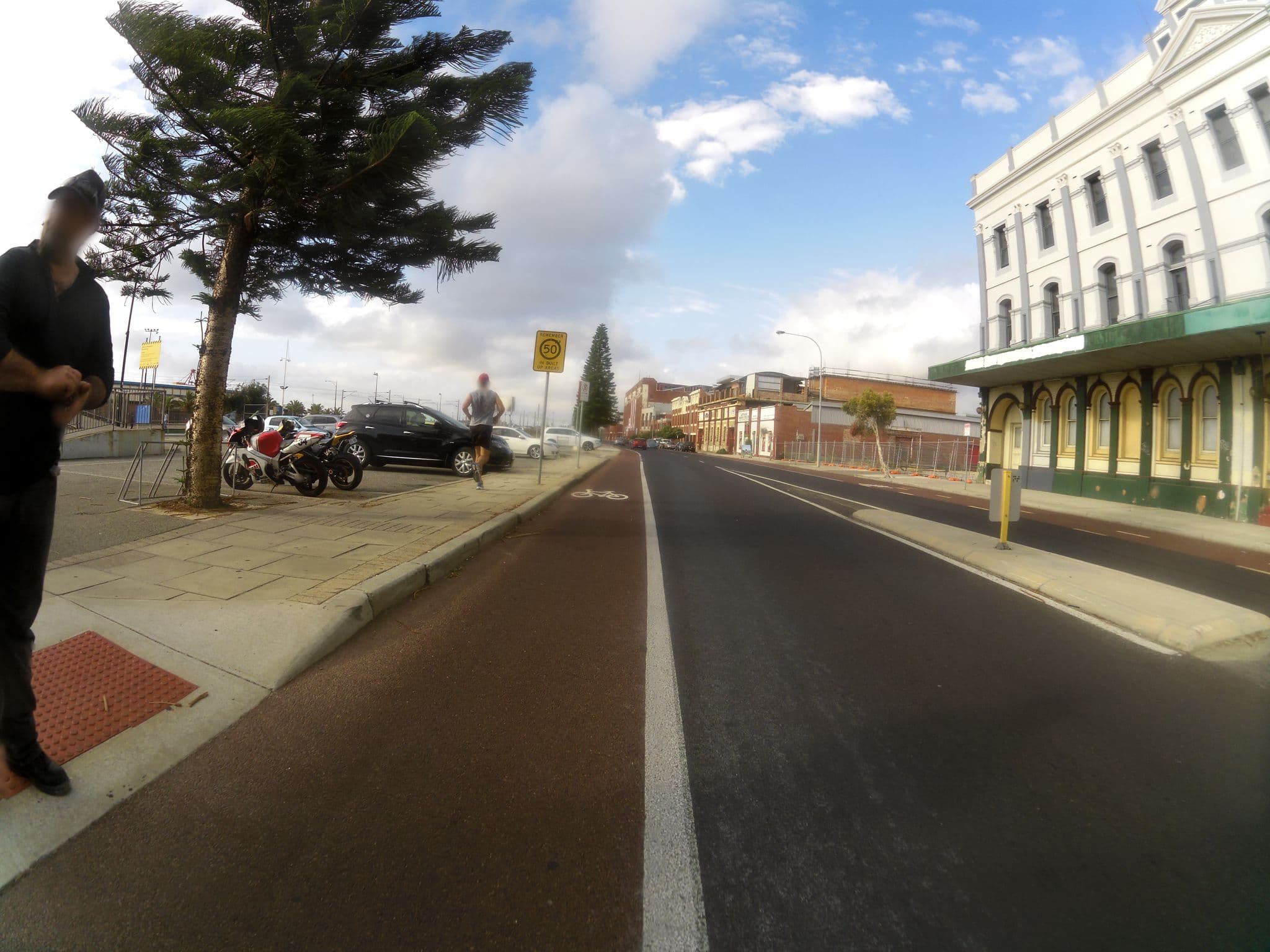Street view near Australia Hotel, Fremantle — © kimbalc (CC BY-SA · Mapillary)