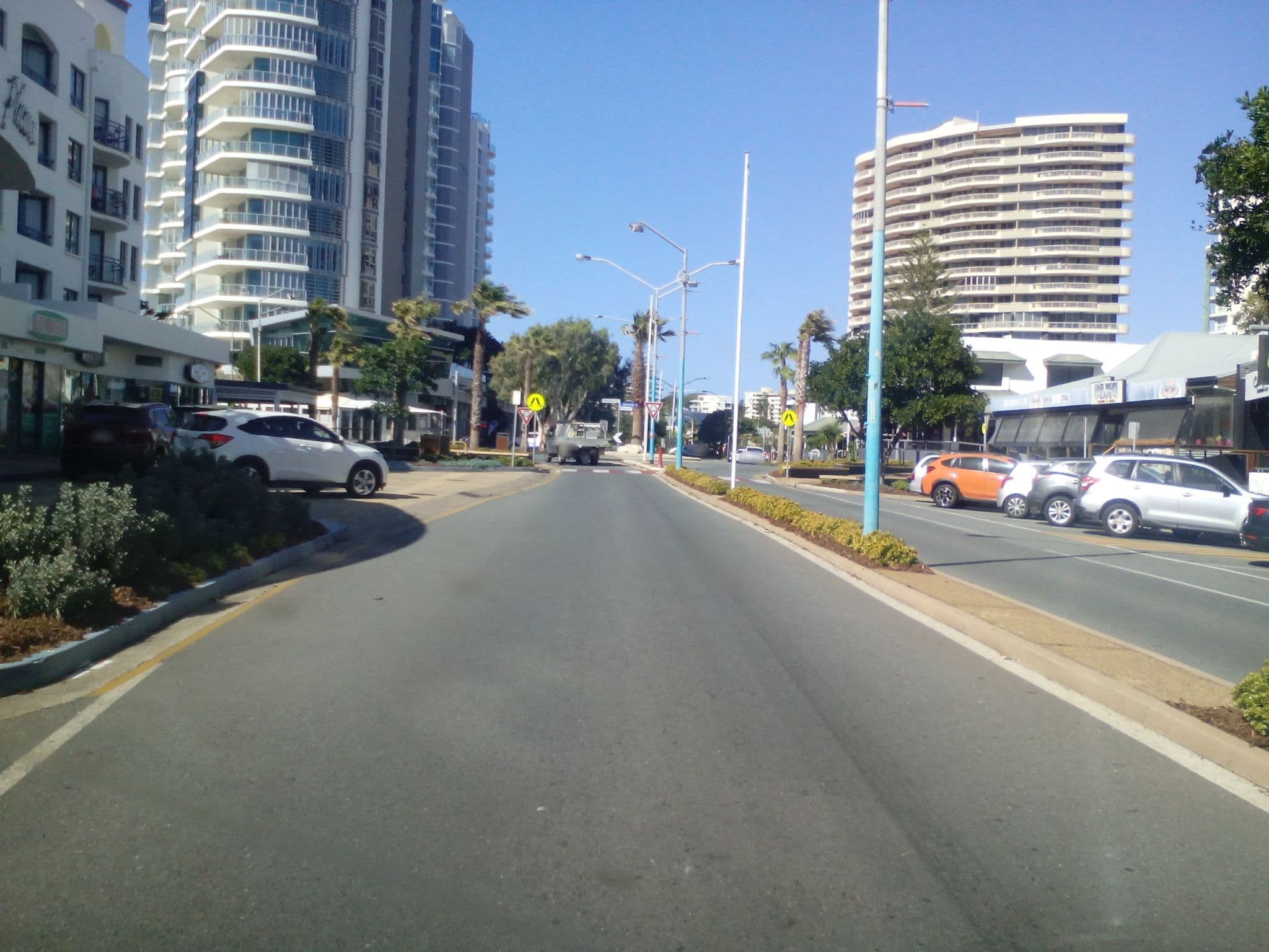 Street view near Oaks Gold Coast Calypso Plaza Suites, Coolangatta — © marki (CC BY-SA · Mapillary)