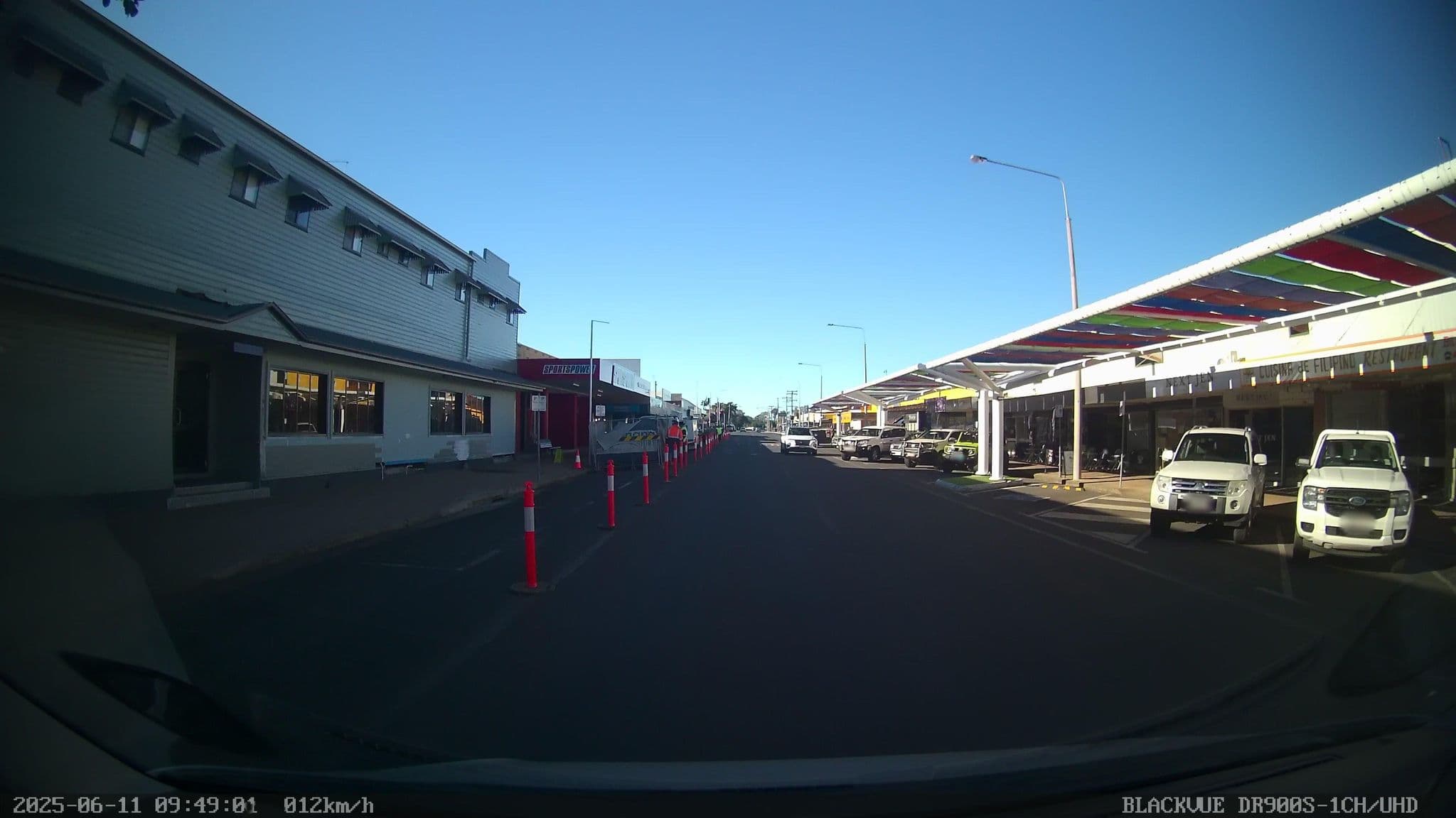 Street view near Commercial Hotel, Biloela — © bob3bob3 (CC BY-SA · Mapillary)