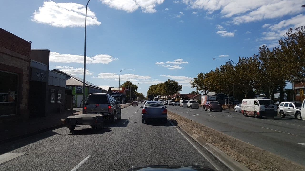 Street view near Sip'n Save - Hilton Hotel, Mile End — © didz (CC BY-SA · Mapillary)