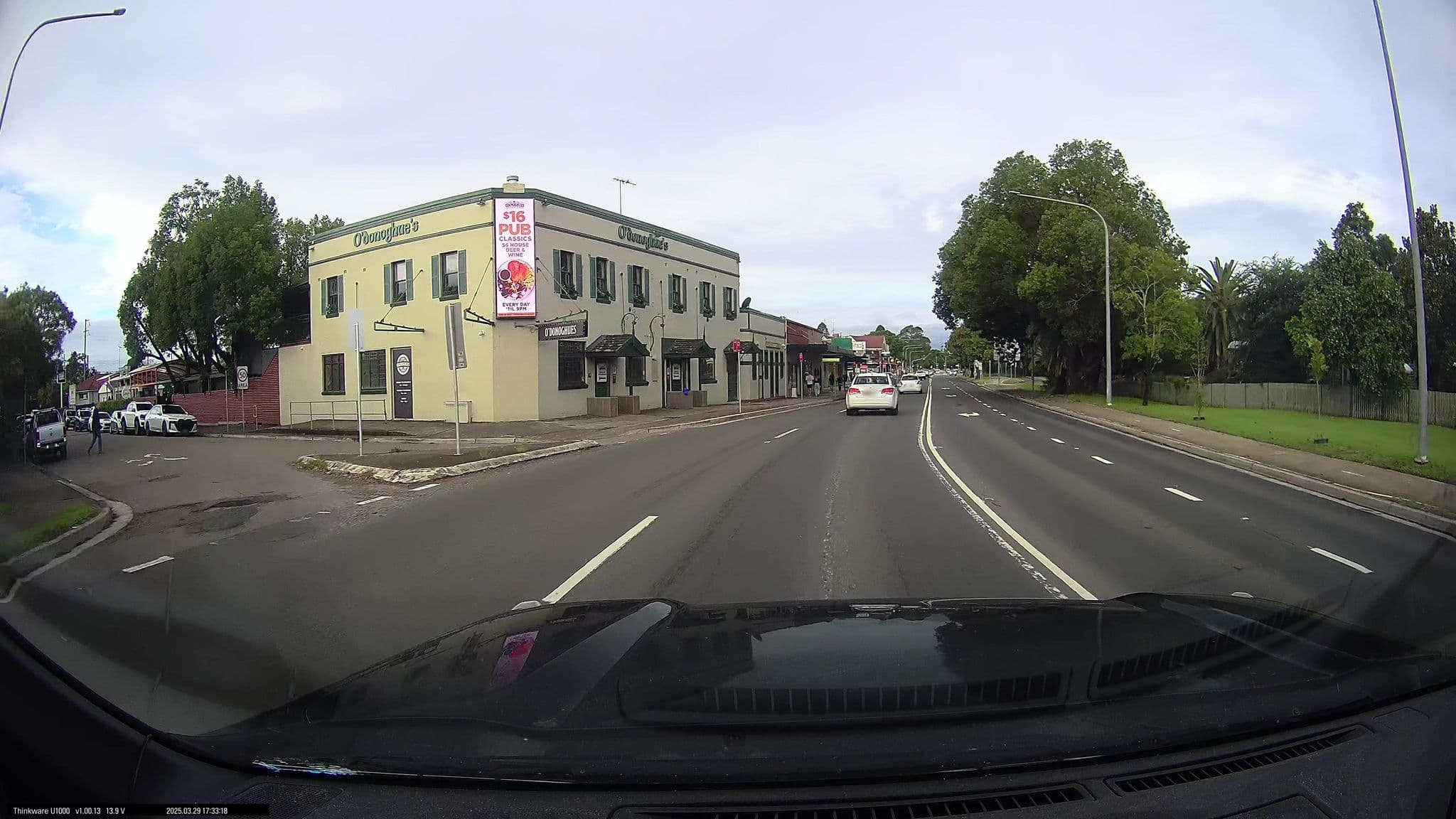 Street view near O’Donohues, Emu Plains — © maxim752 (CC BY-SA · Mapillary)