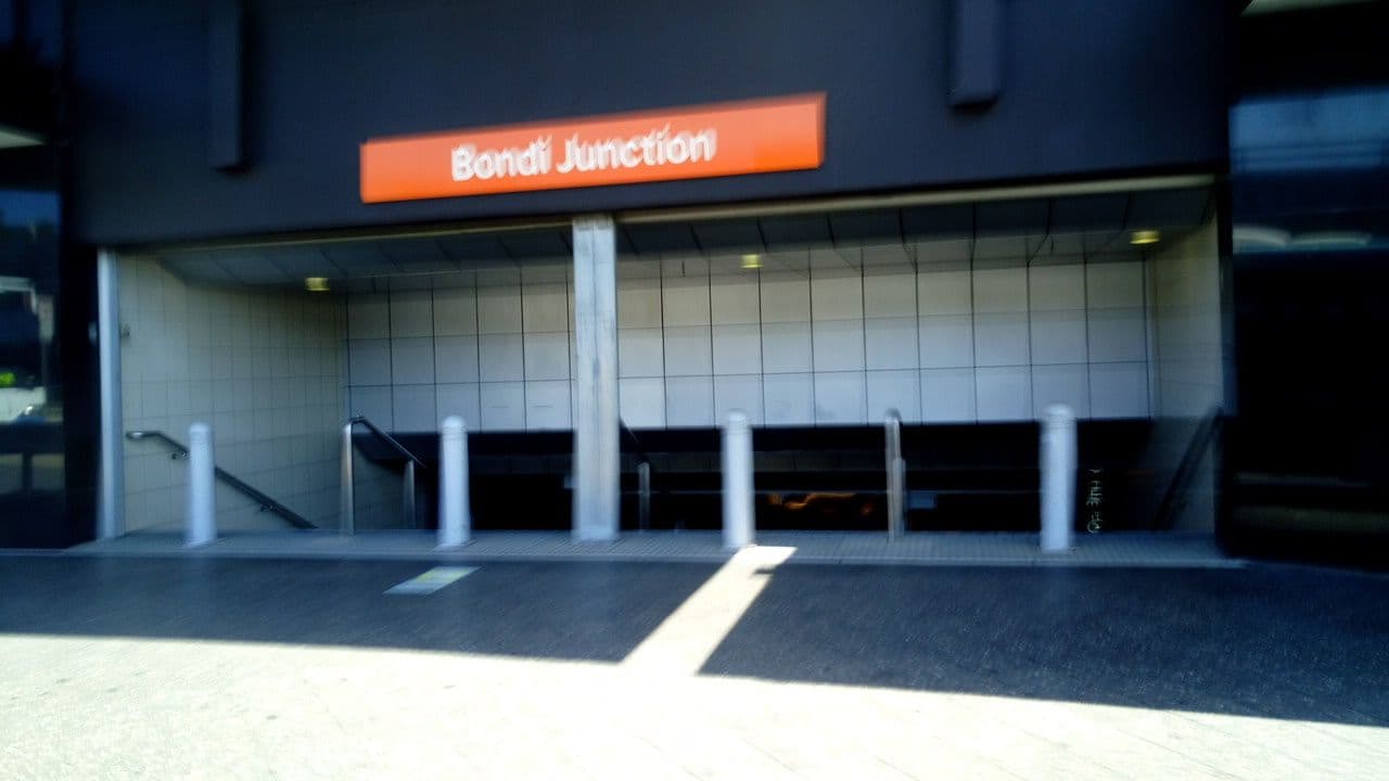 Street view near Meriton Suites Bondi Junction, Bondi Junction — © orbac (CC BY-SA · Mapillary)
