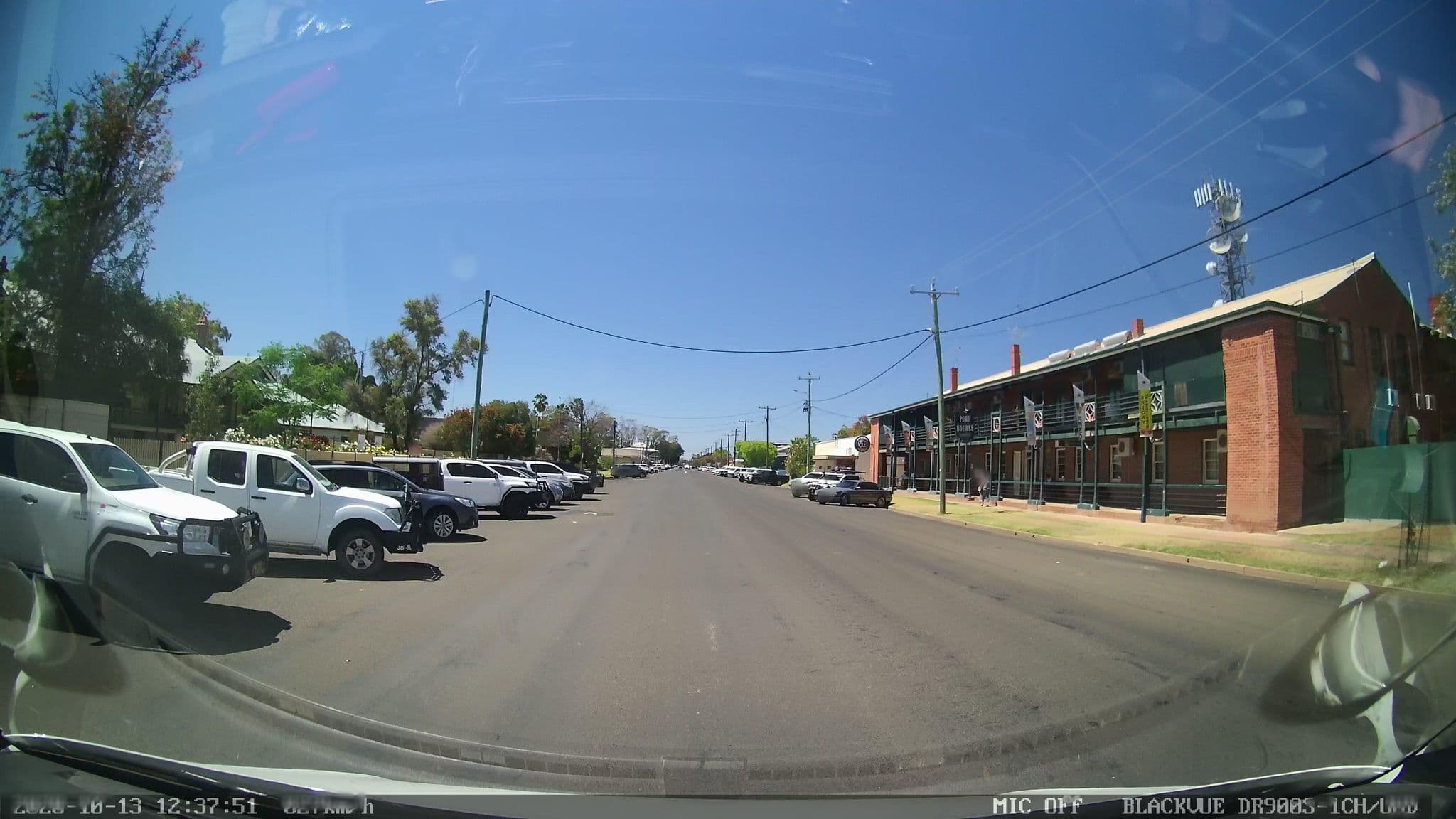 Street view near The Port of Bourke Hotel, Bourke — © bob3bob3 (CC BY-SA · Mapillary)